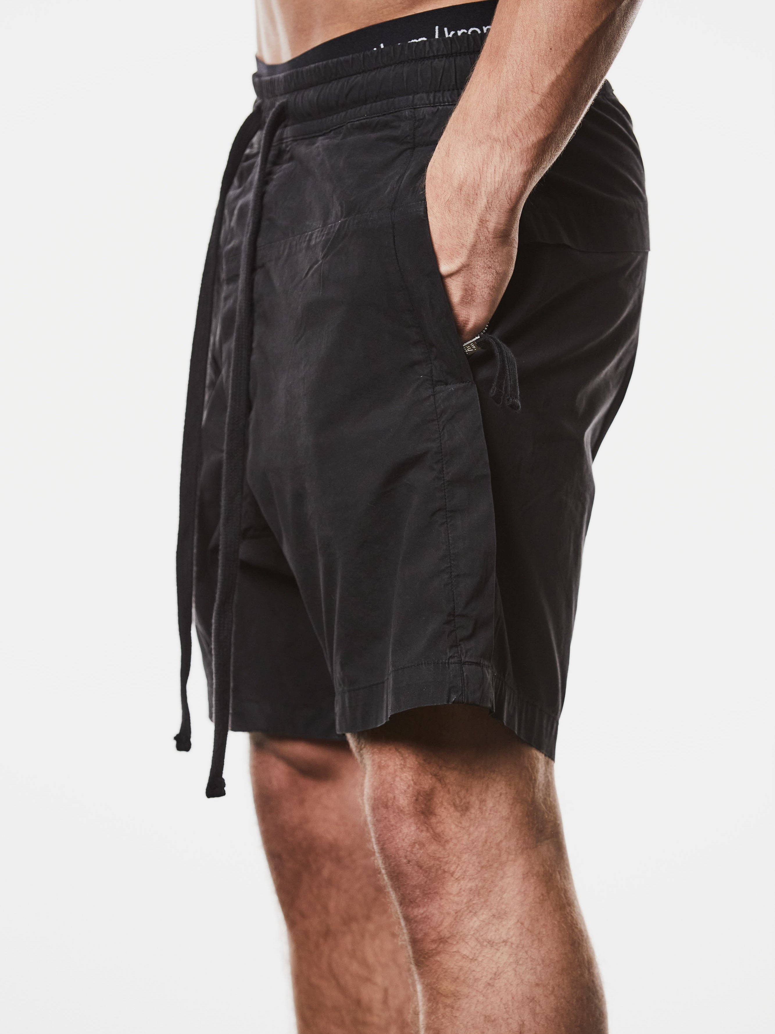 Drop Crotch Shorts - INN7