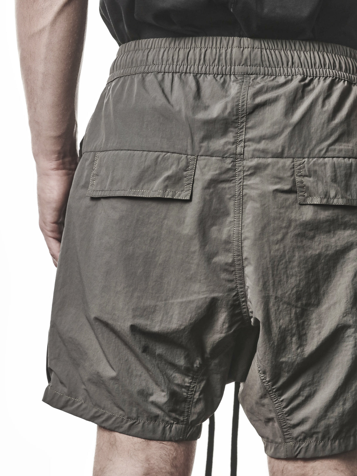 Technical Drop Crotch Shorts - INN7
