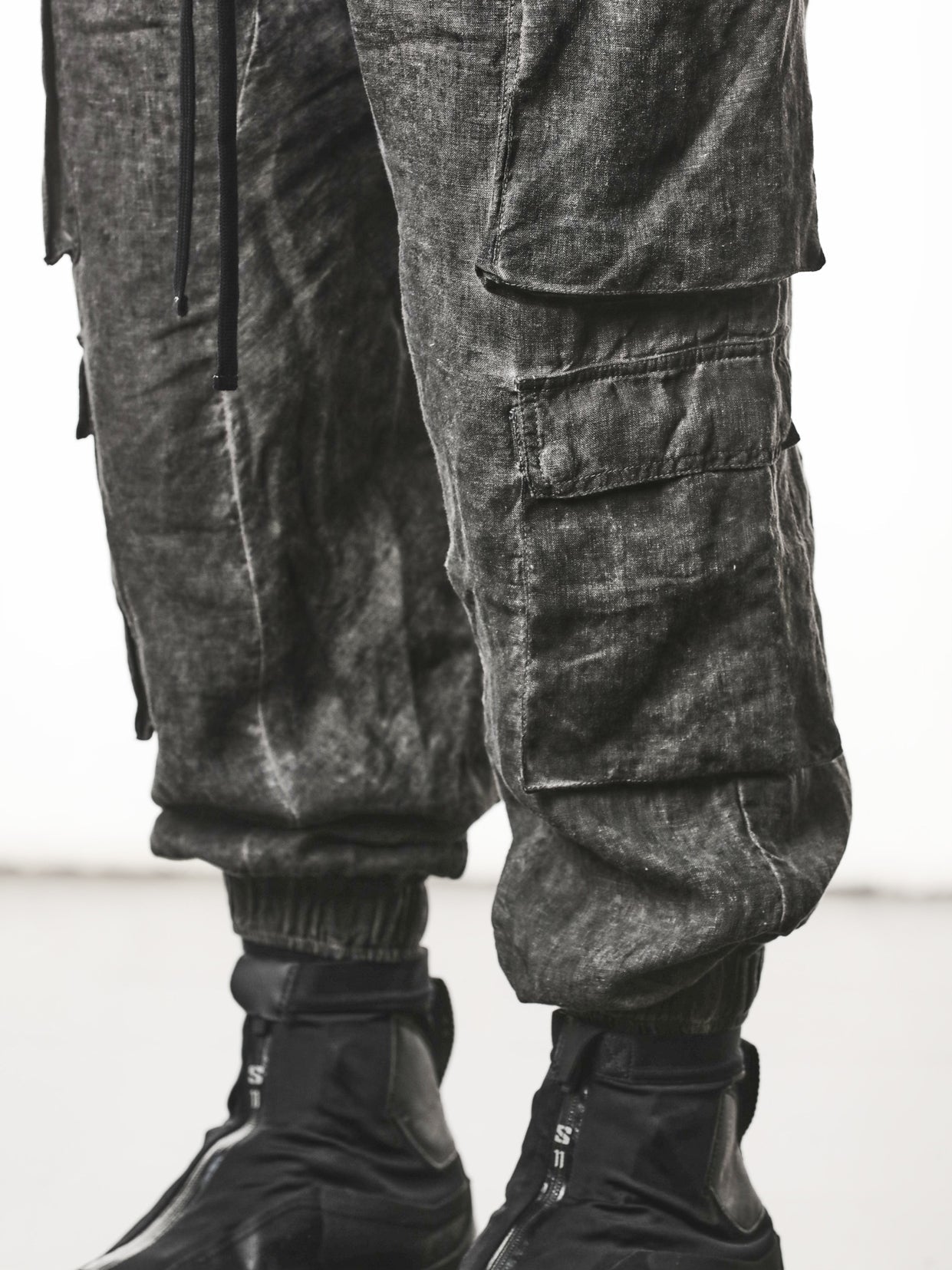 Low-Crotch Linen Trousers - INN7