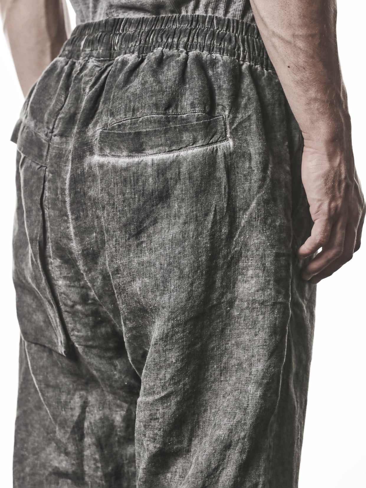 Cropped Linen Trousers - INN7