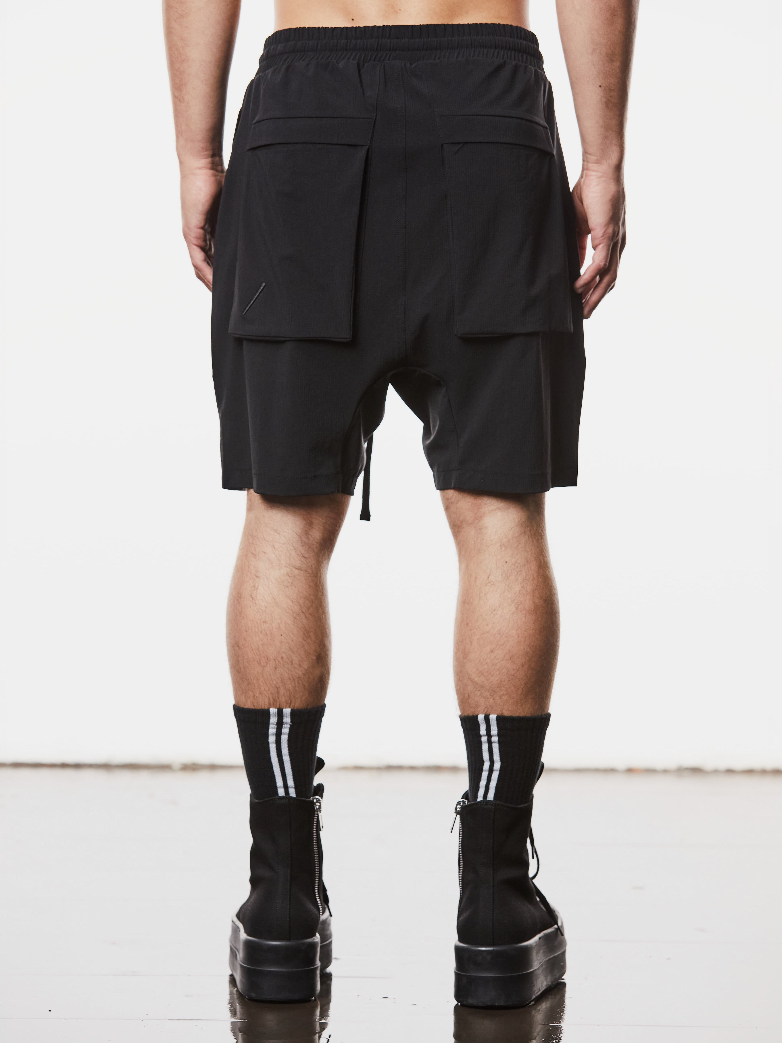 Drop Crotch Shorts - INN7