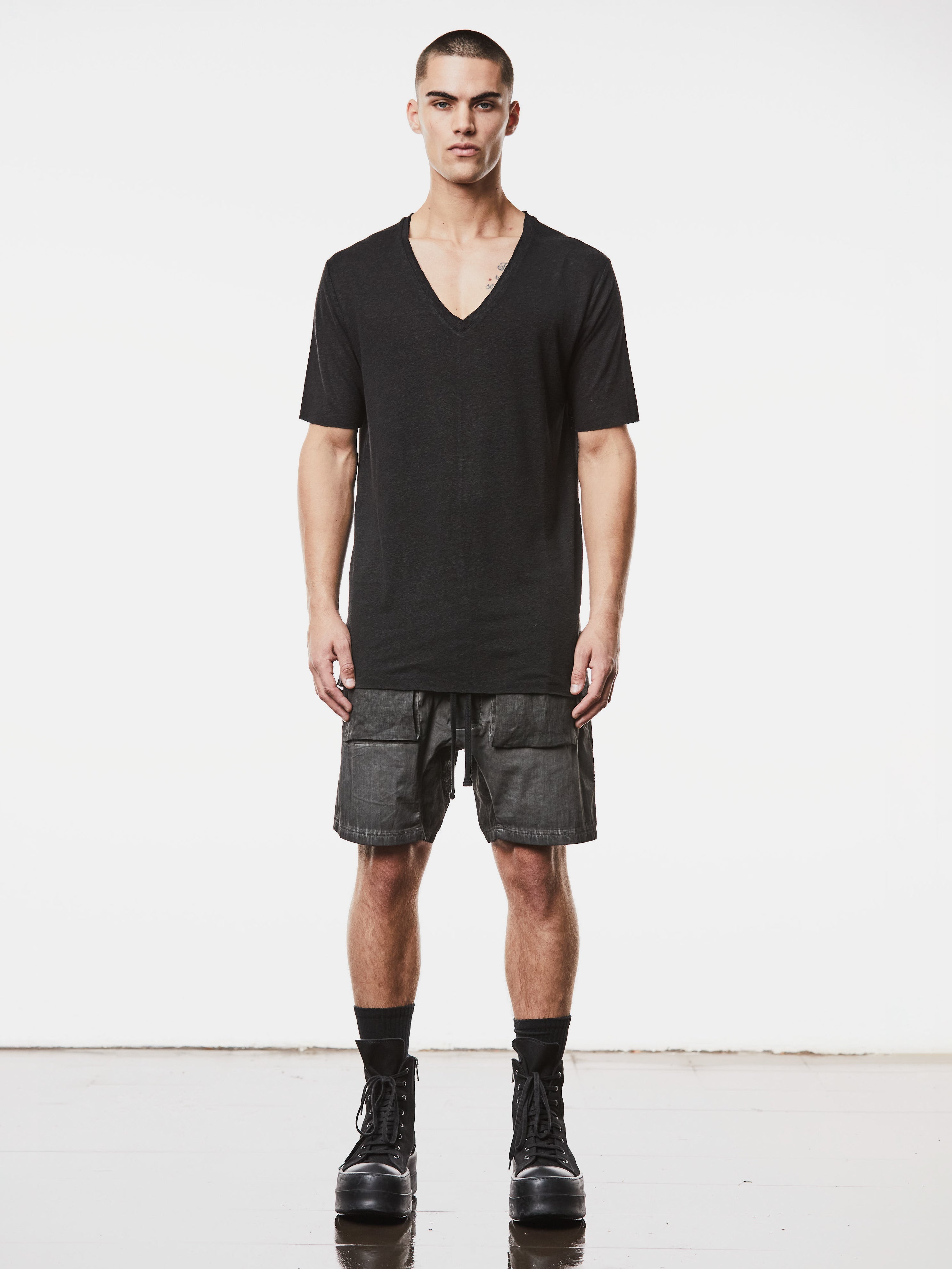 V-Neck Slim Fit Shirt - INN7