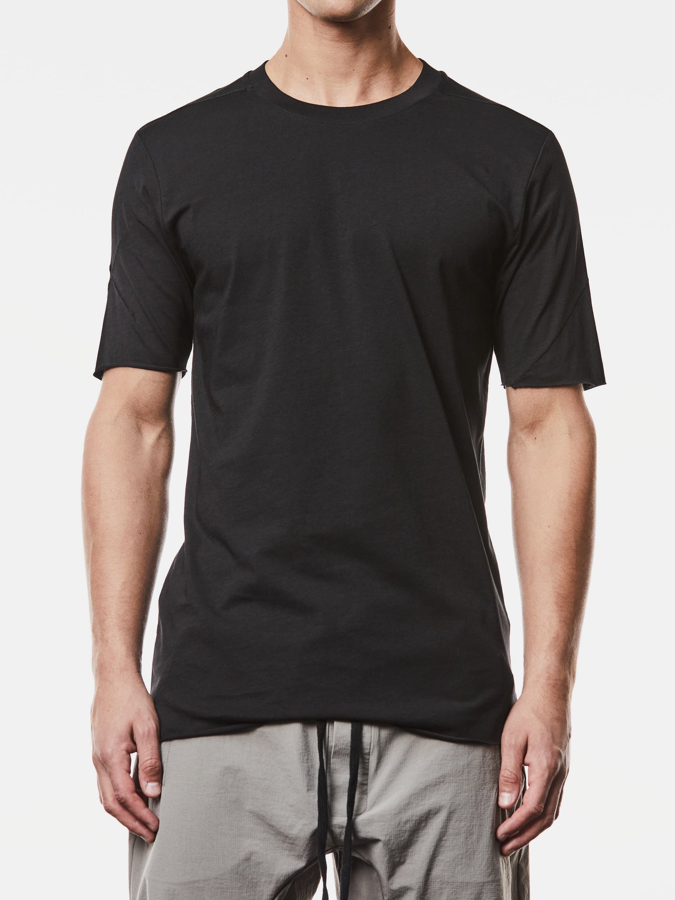 Round Neck Slim Fit Shirt - INN7