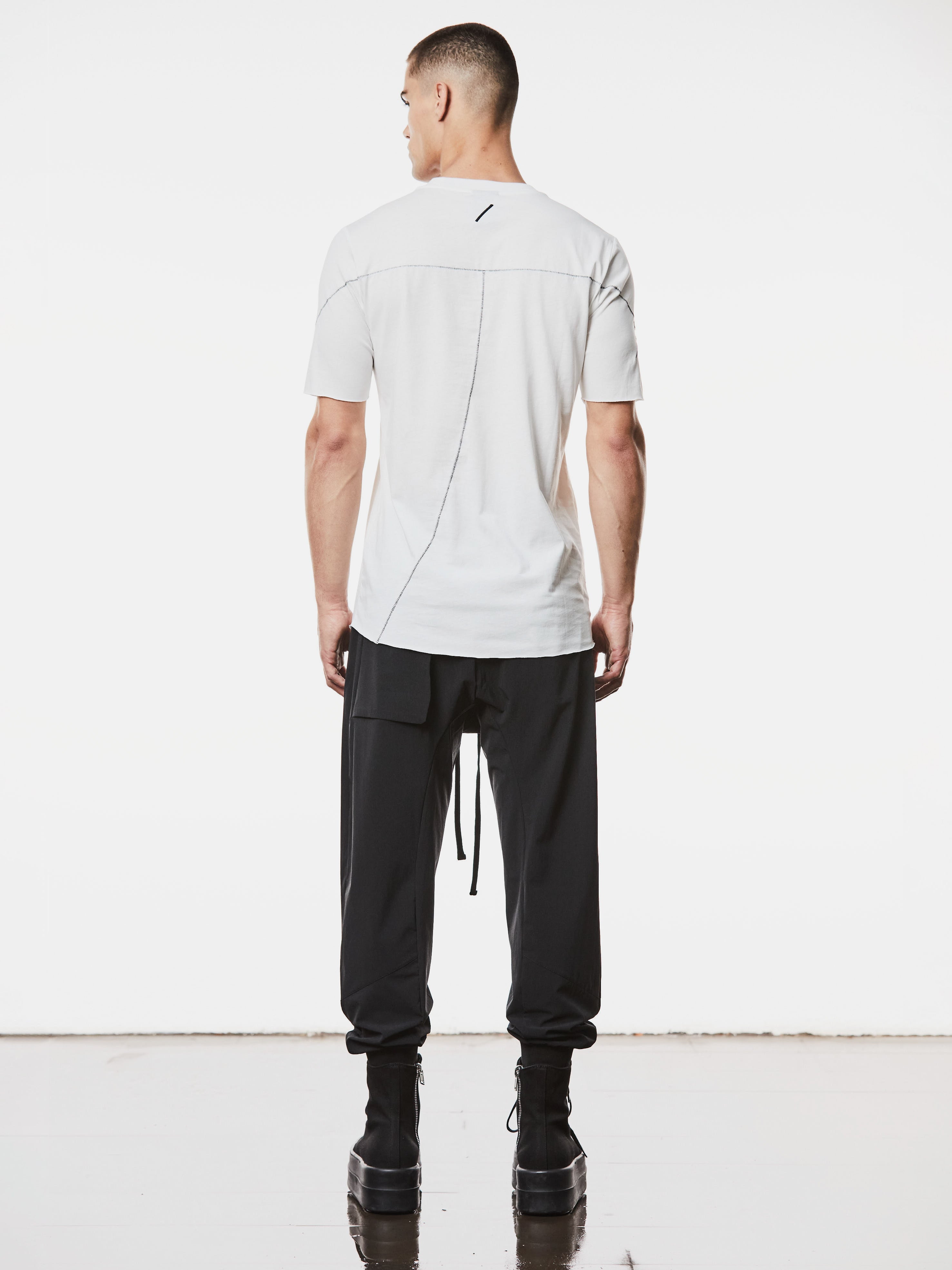 Round Neck Slim Fit Shirt - INN7