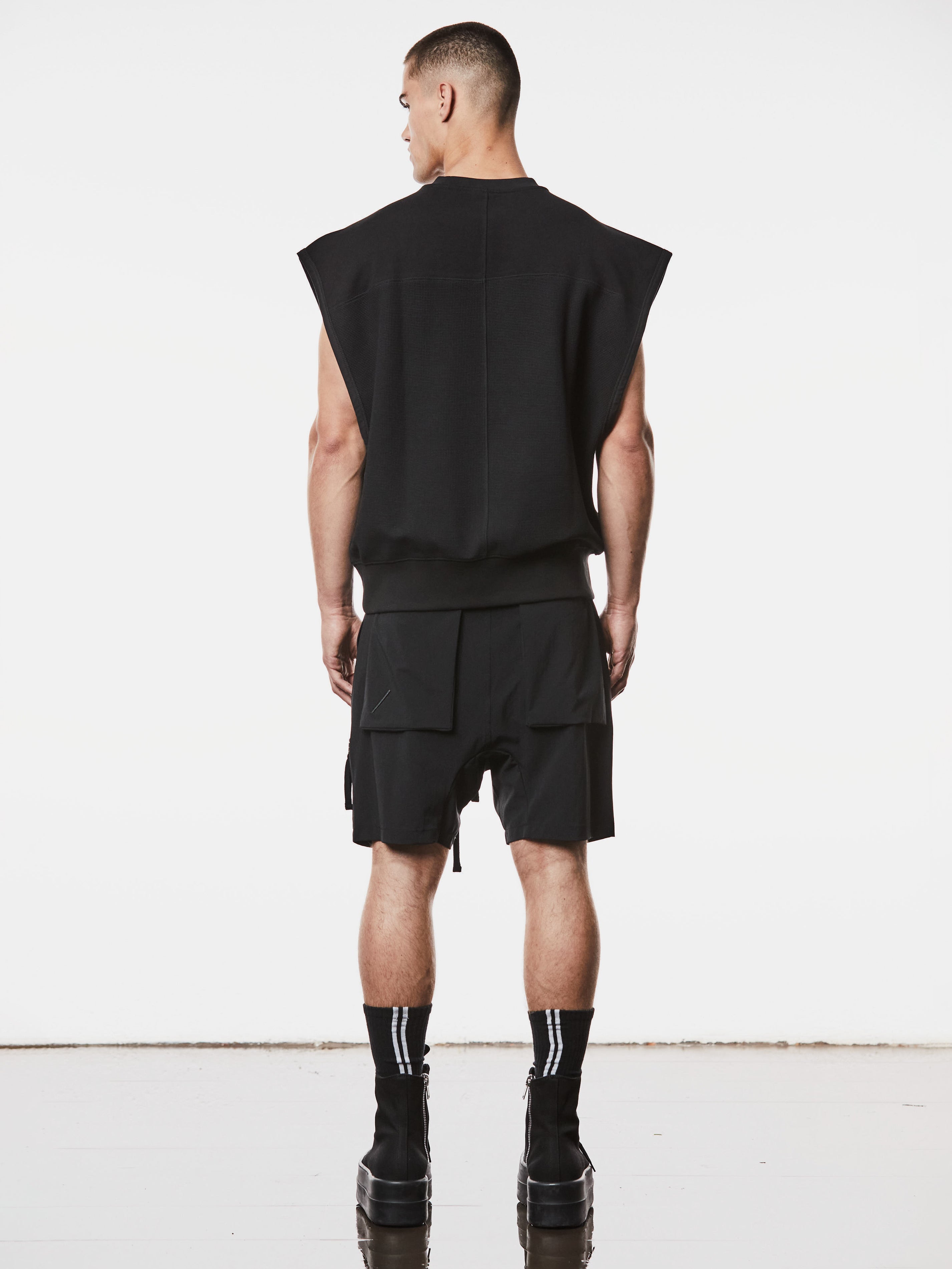 Oversized Sleeveless Sweatshirt - INN7