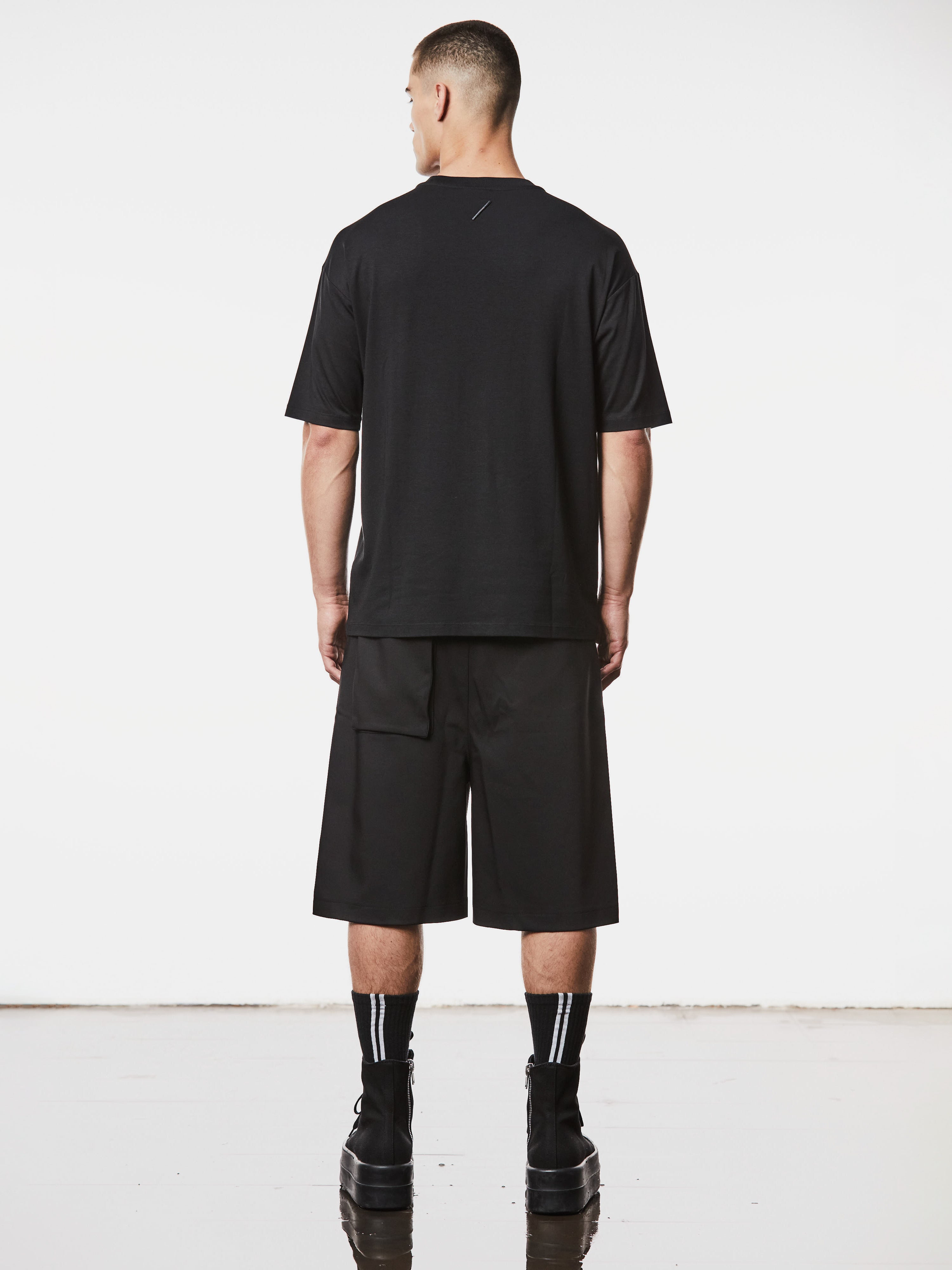 Round Neck Shirt with Embroidered Slash Detail - INN7