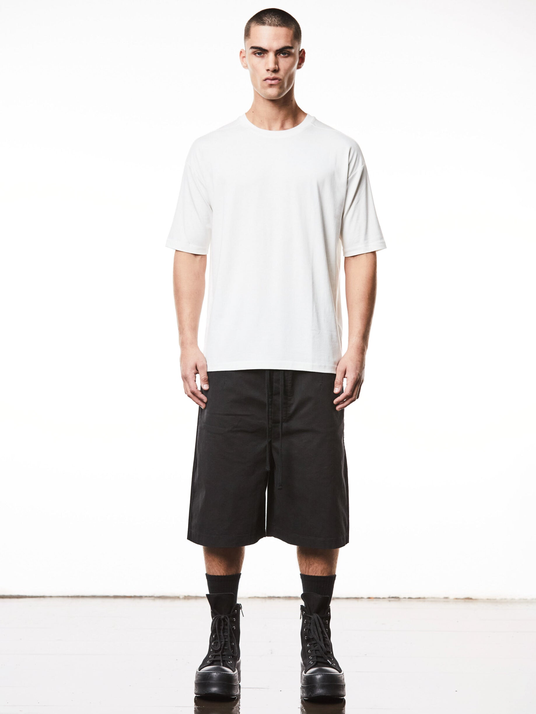 Round Neck Shirt with Embroidered Slash Detail - INN7