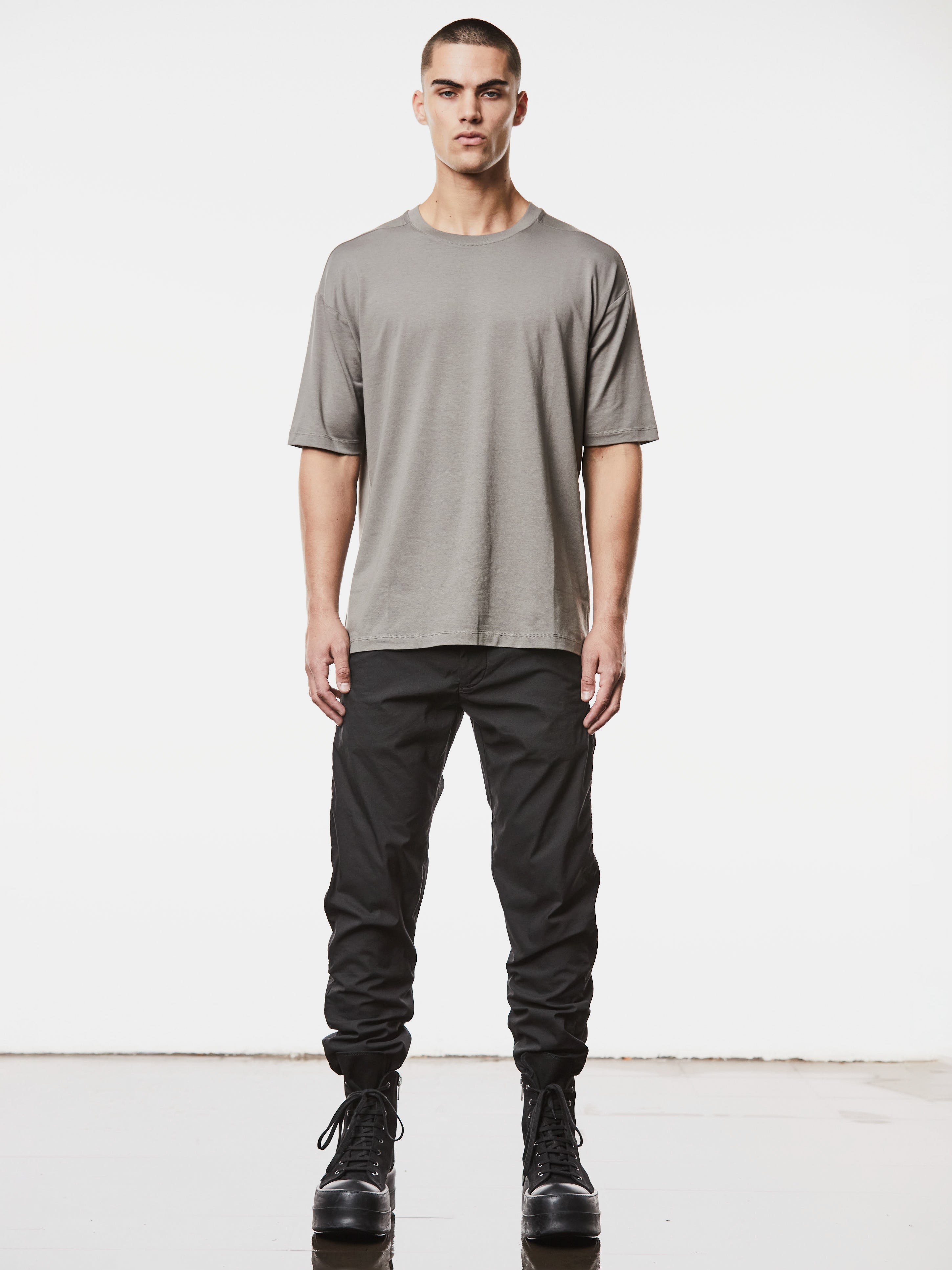 Round Neck Shirt with Embroidered Slash Detail - INN7