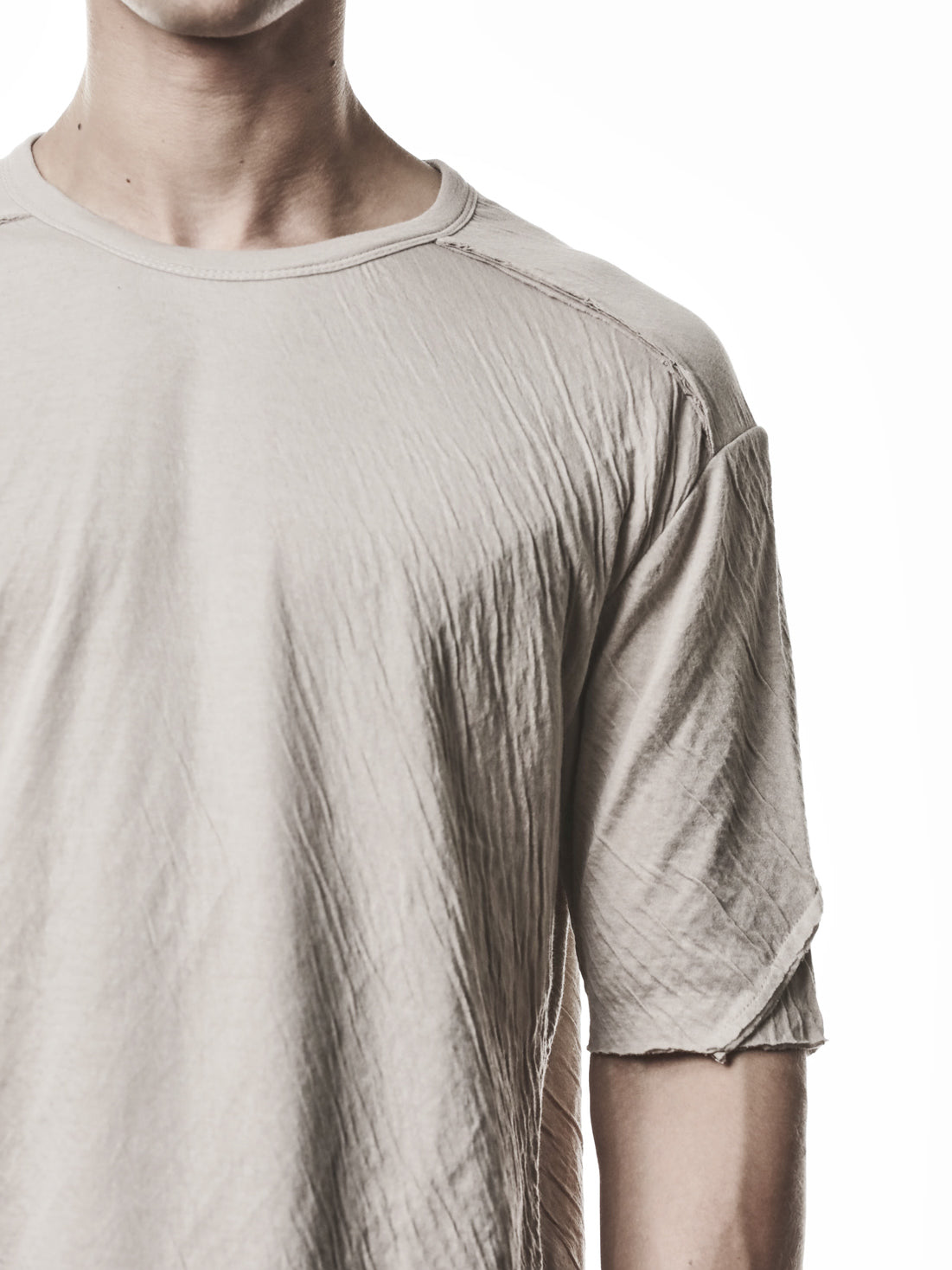Raw Seam T-Shirt - INN7
