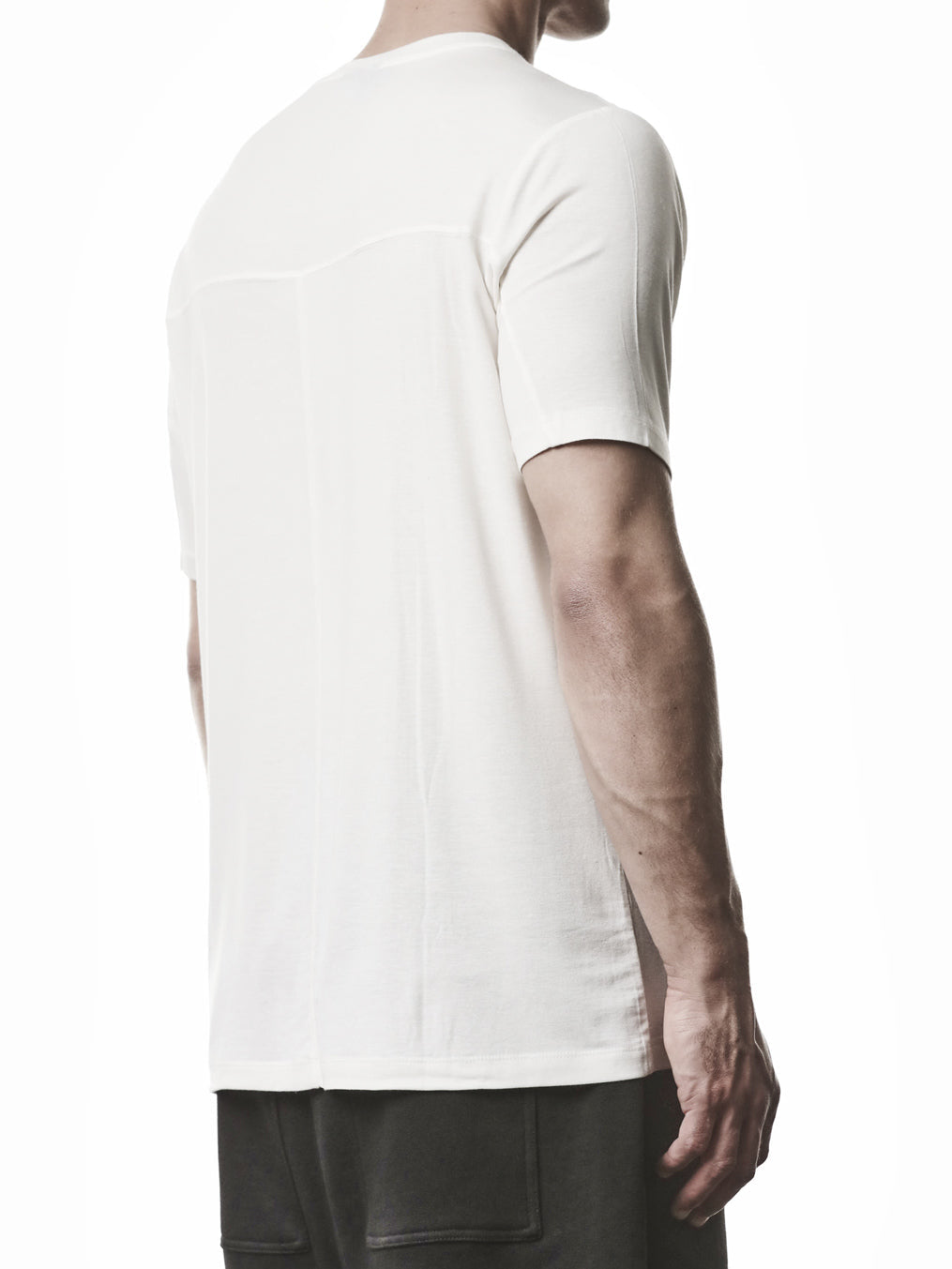 Silk Blend V-Neck T-Shirt - INN7