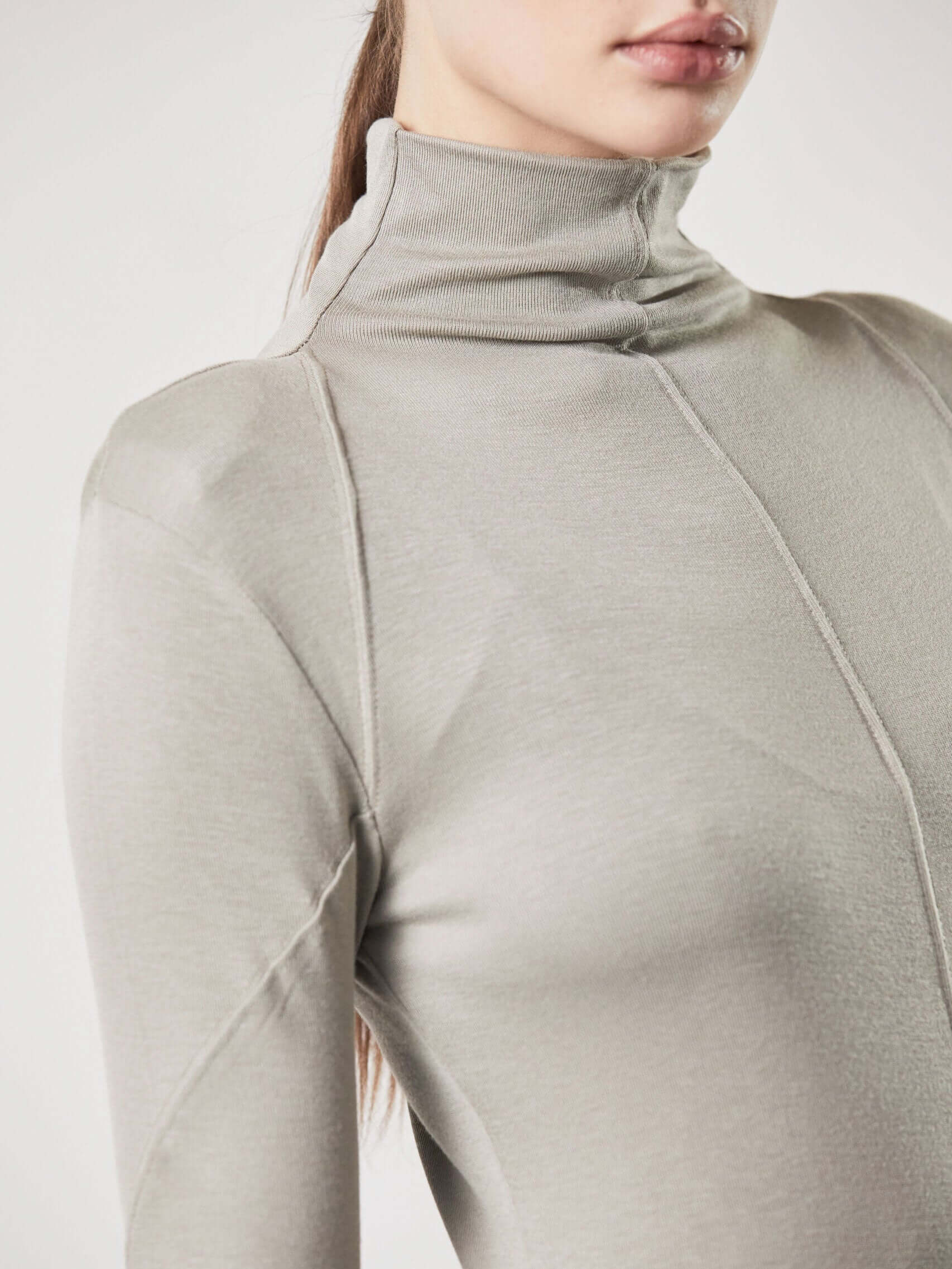 Roll neck dress - INN7