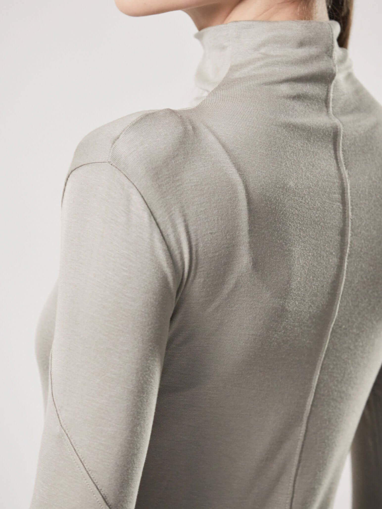 Roll neck dress - INN7
