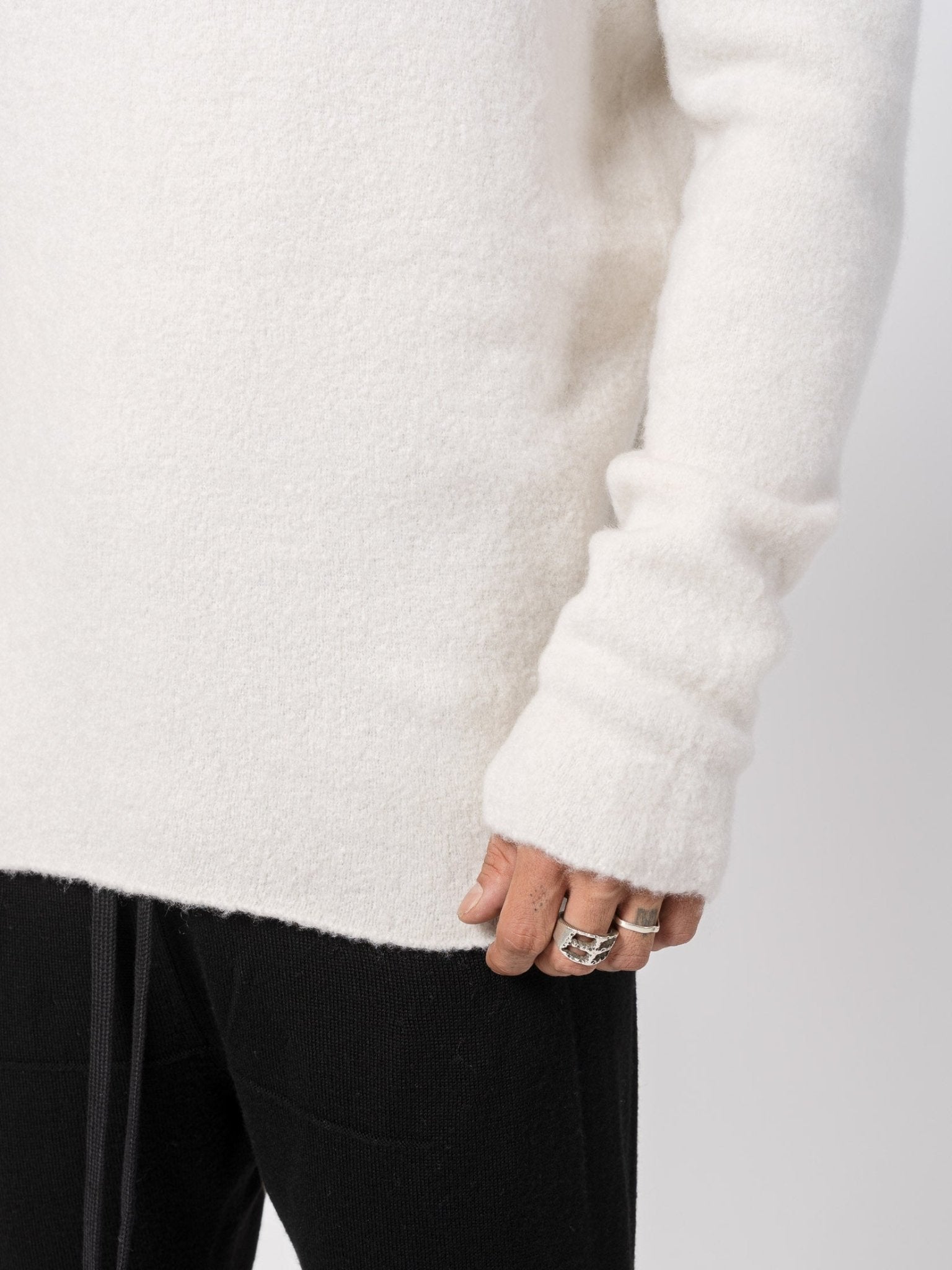 Brushed Cashmere Silk Blend Knit - by MD75