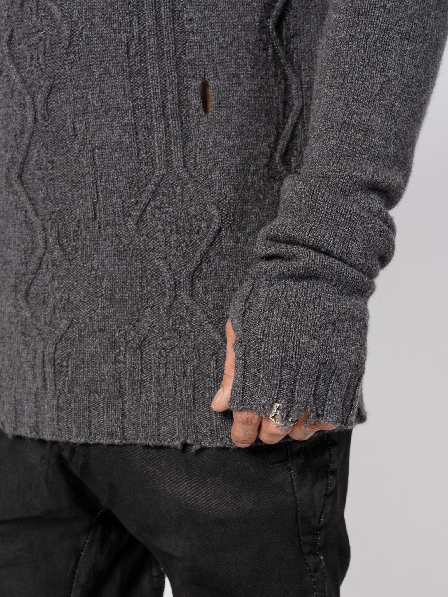 Cashmere Textured Knit - by MD75