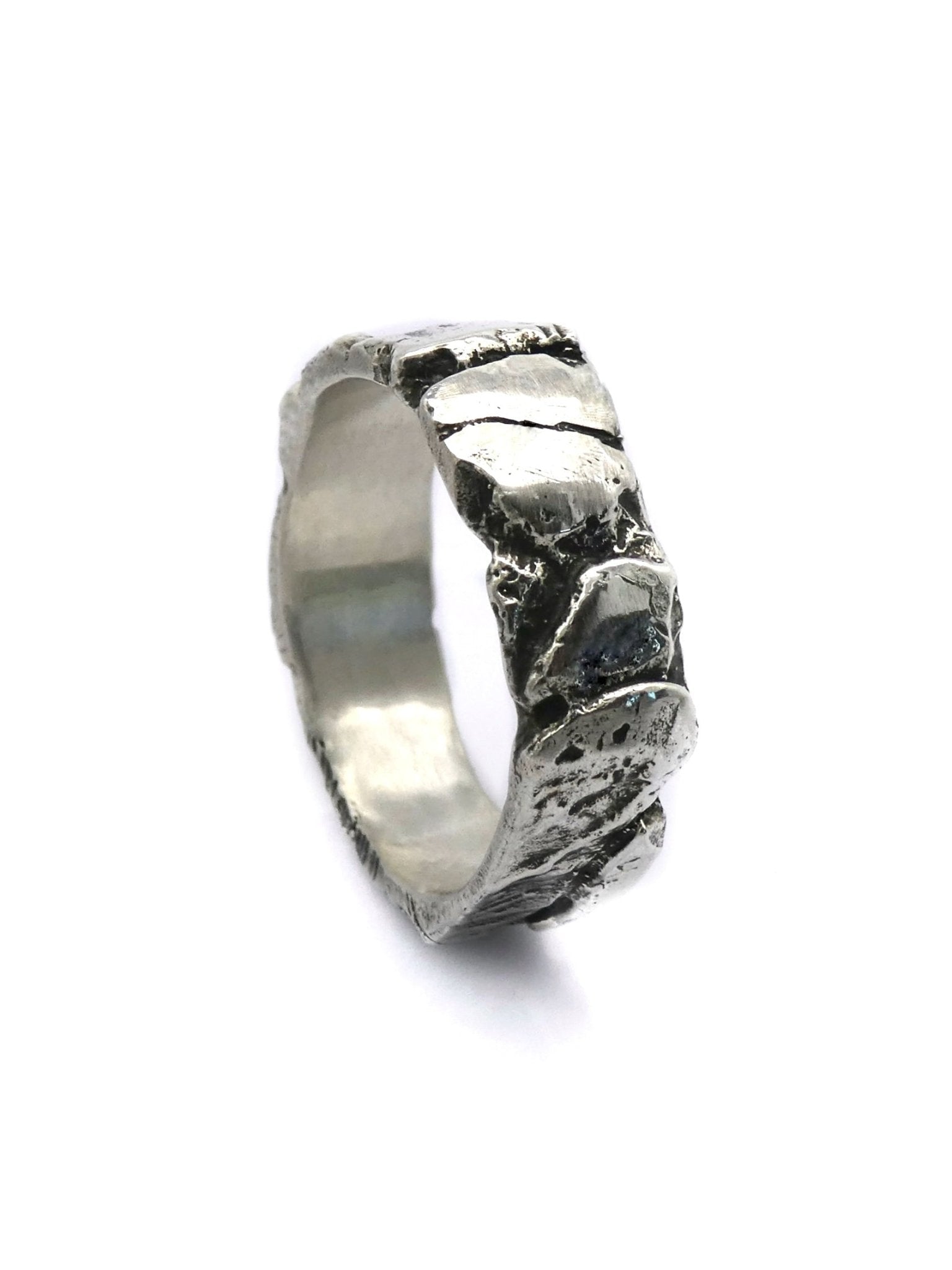 Cracked Texture Silver Ring - INN7
