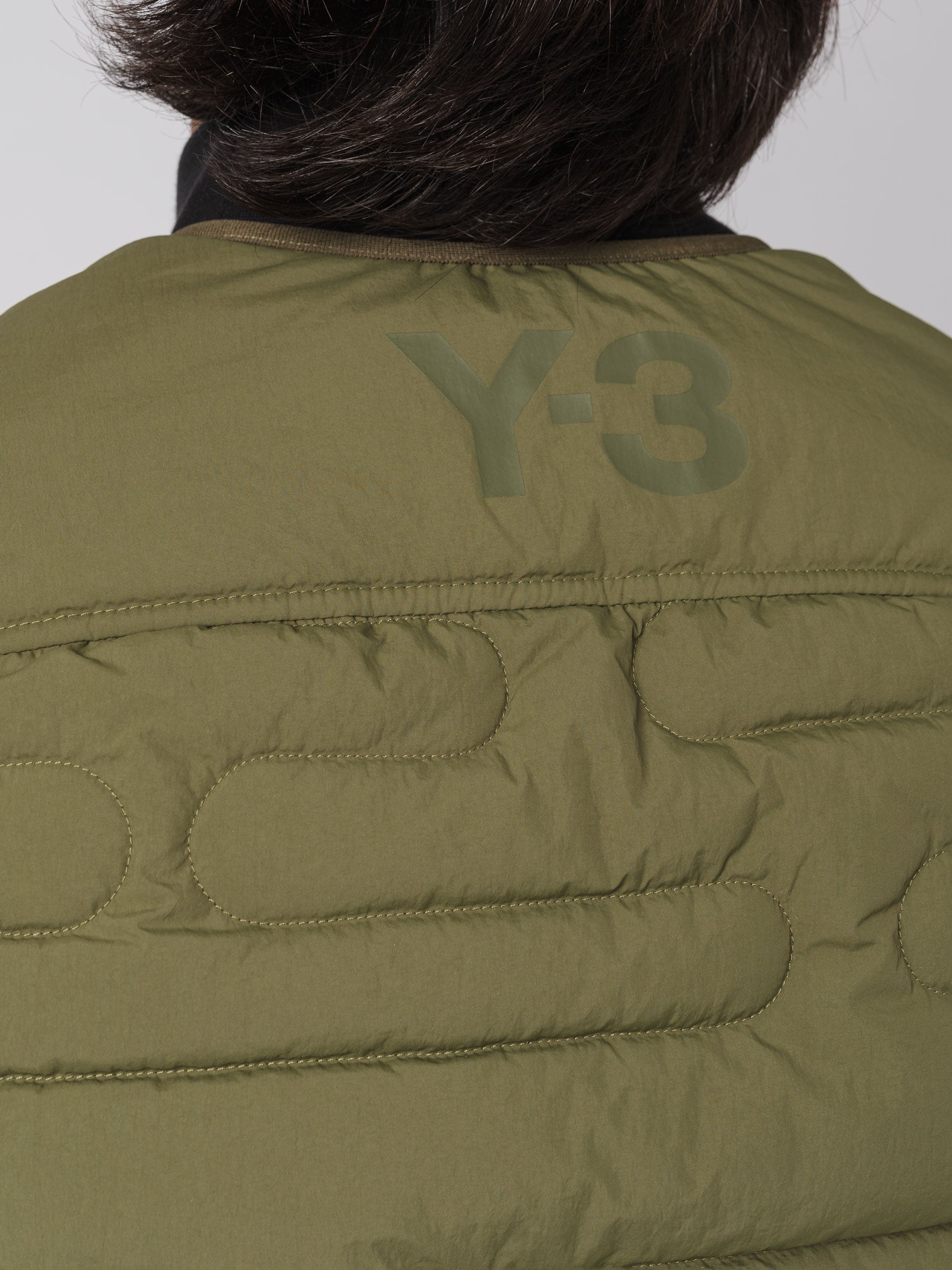 VEST - INN7