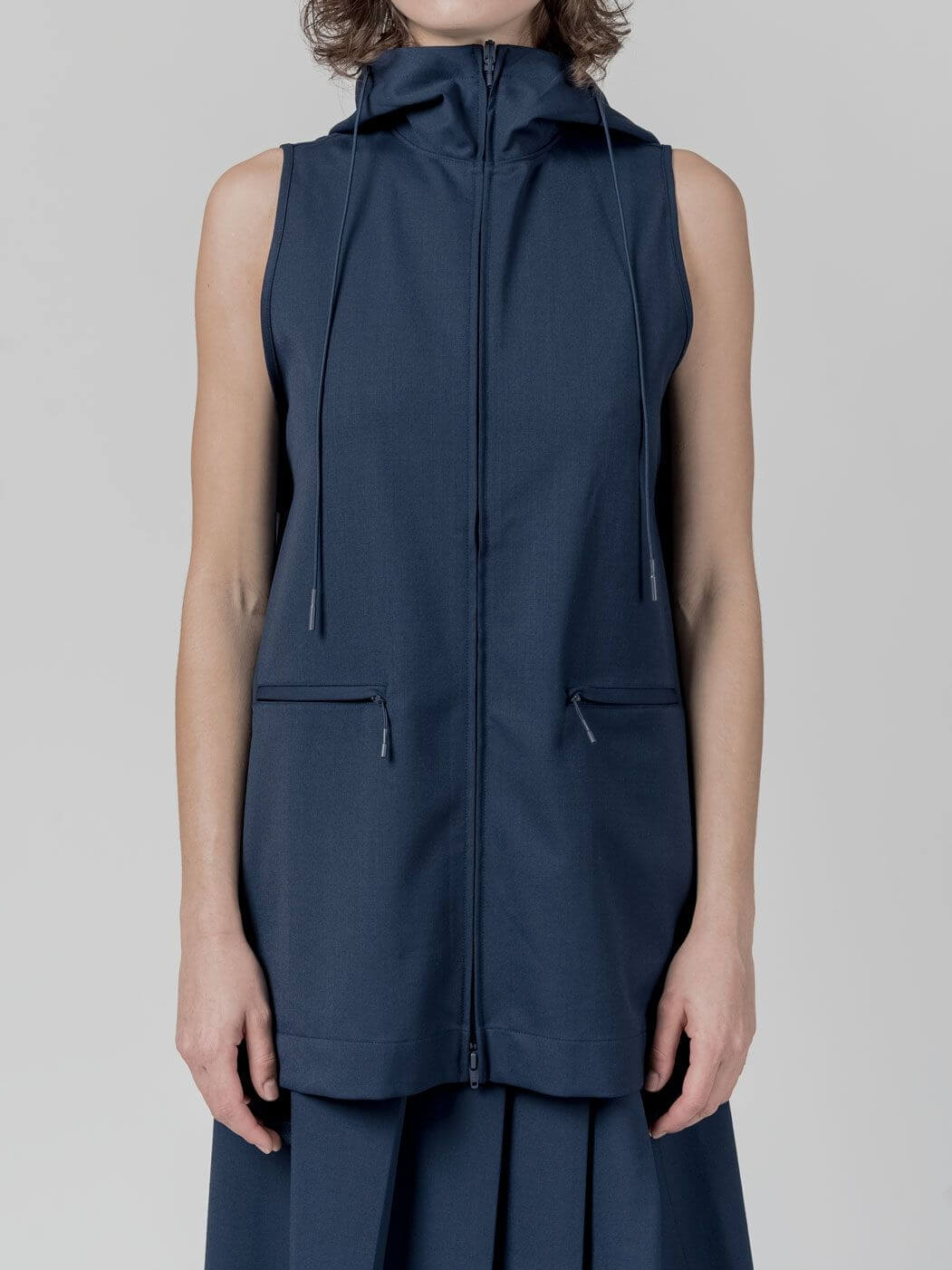 VEST - INN7