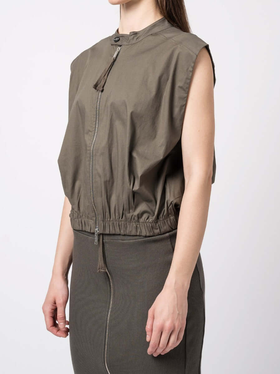 VEST - INN7