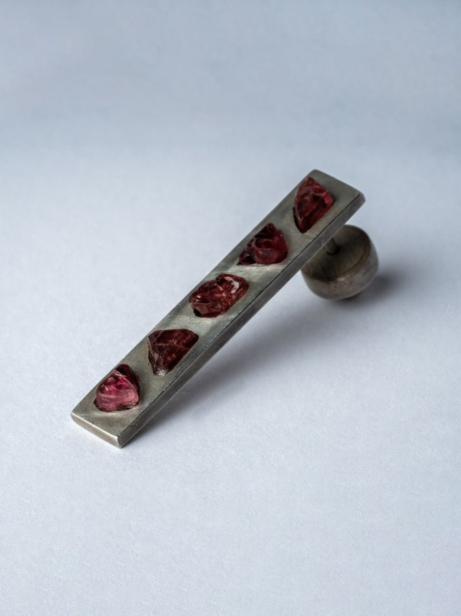 EARING - INN7