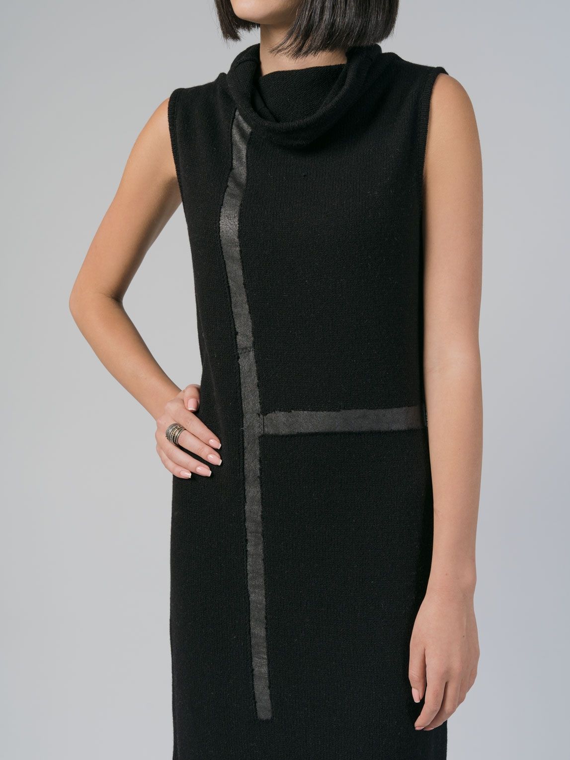 DRESS - INN7