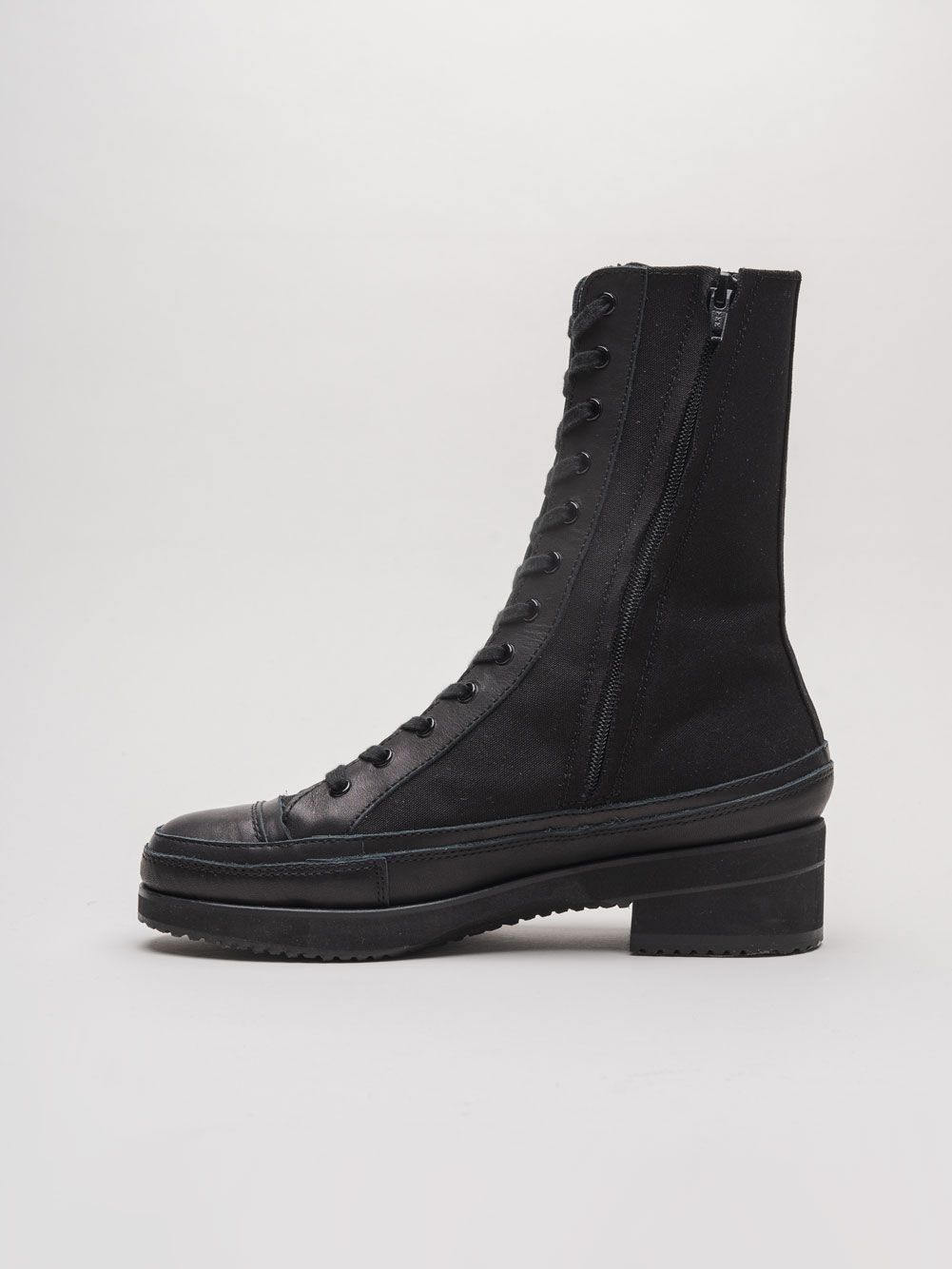 SNEAKERS - INN7