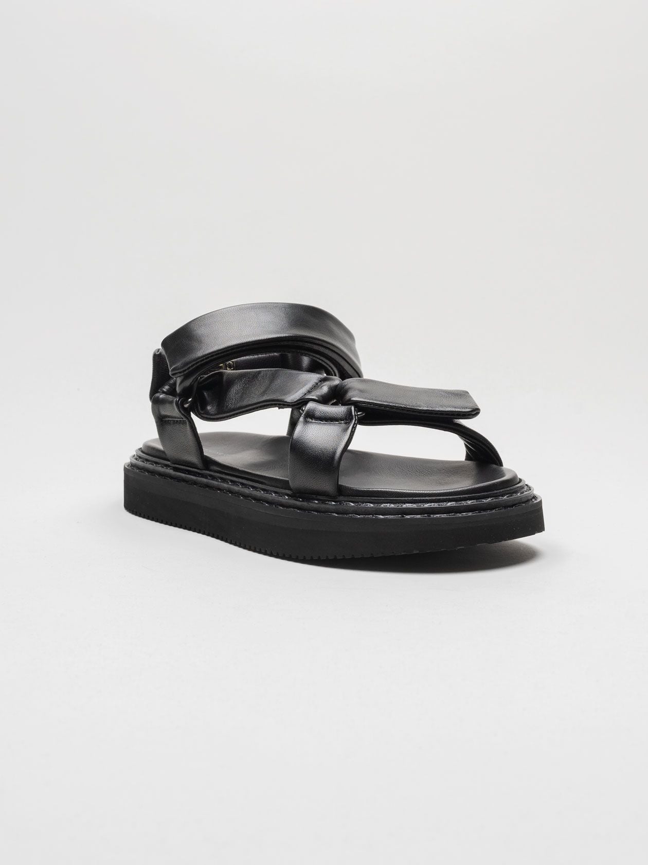 SHOES - INN7