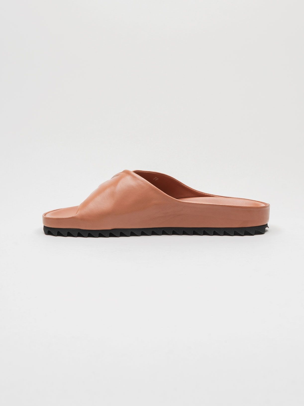 SHOES - INN7