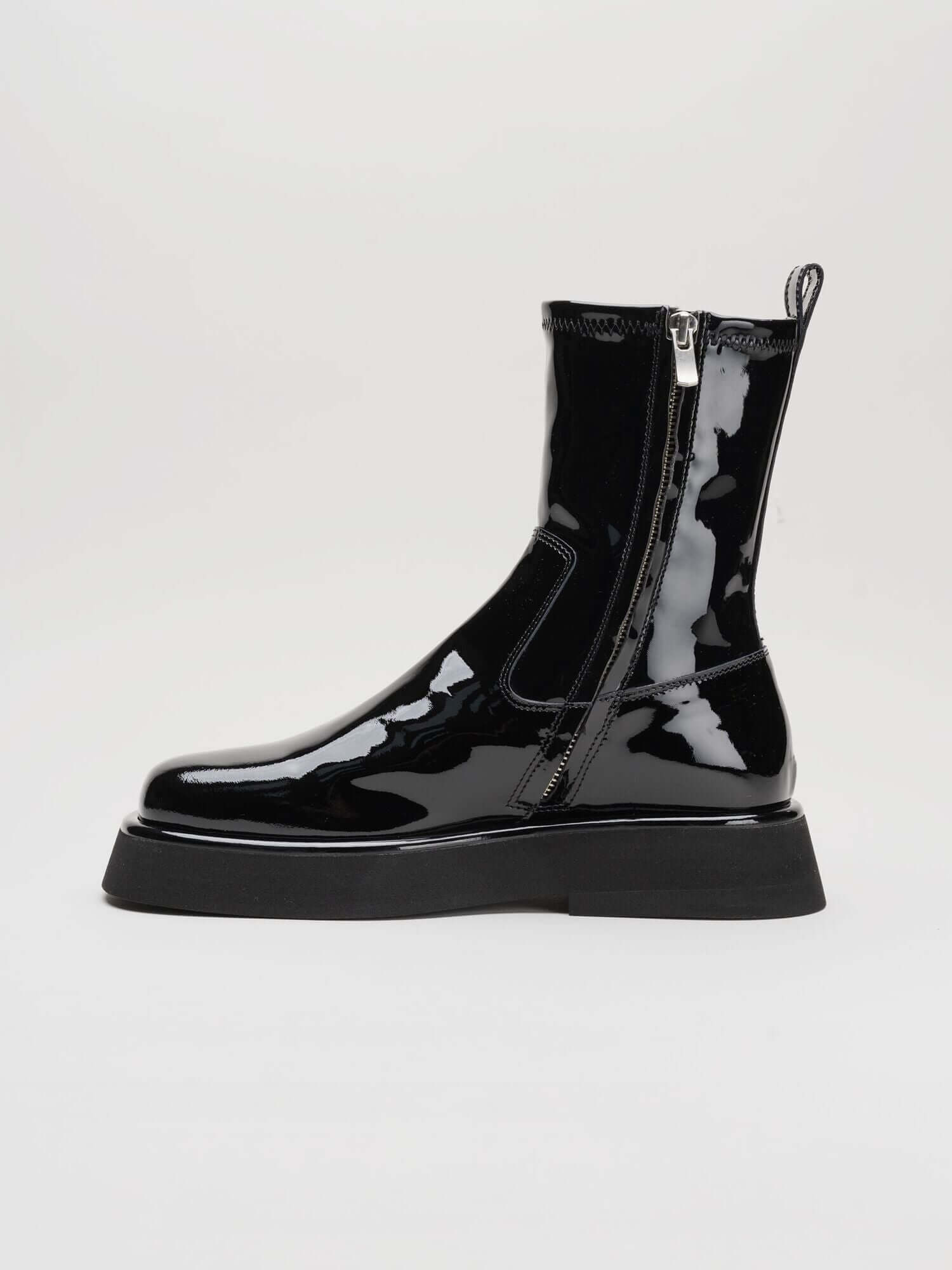 Boots - INN7