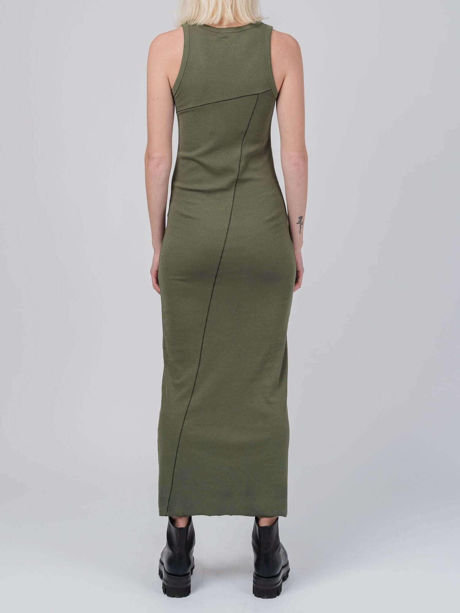 DRESS - INN7