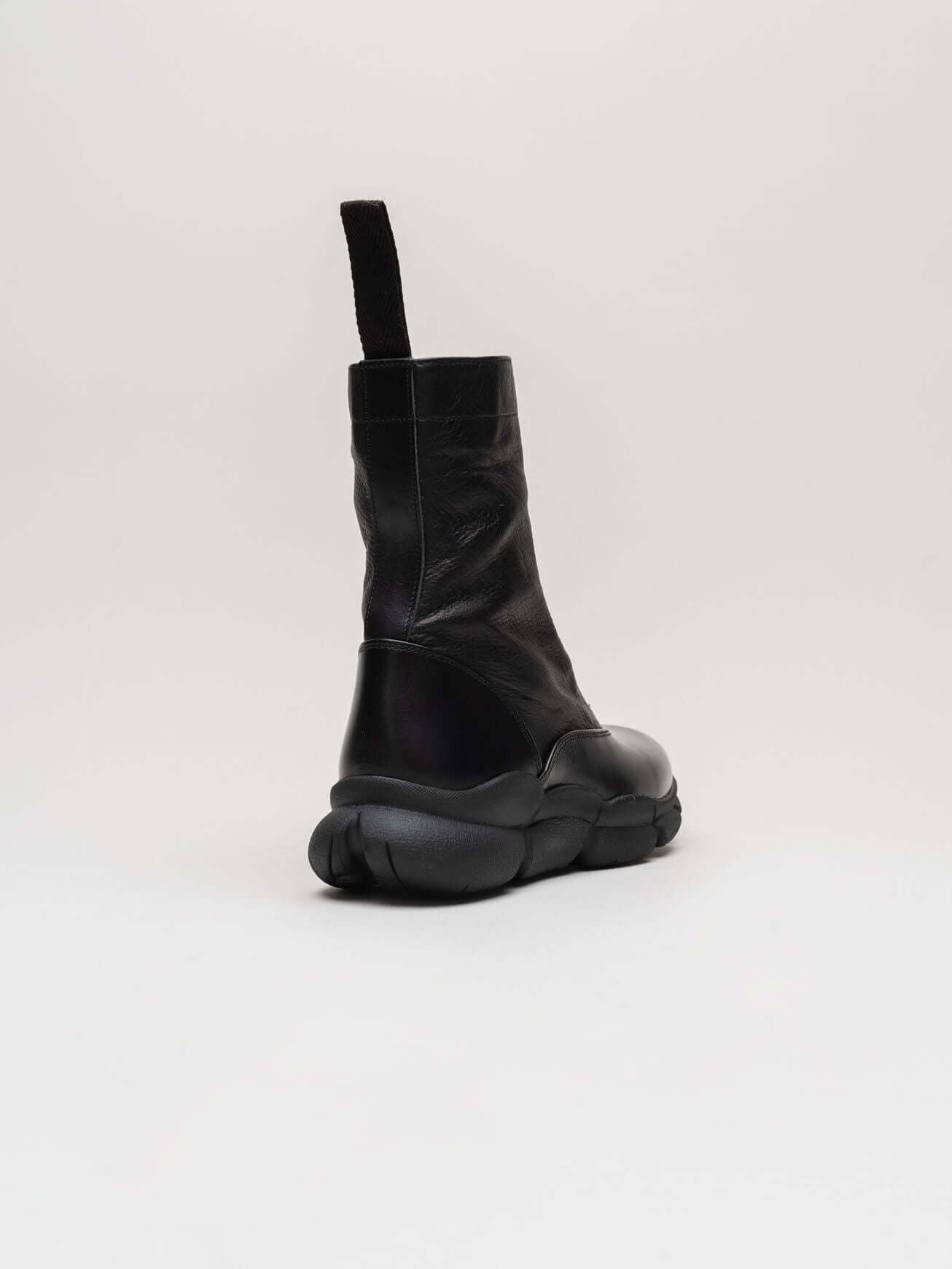 BOOTS - INN7