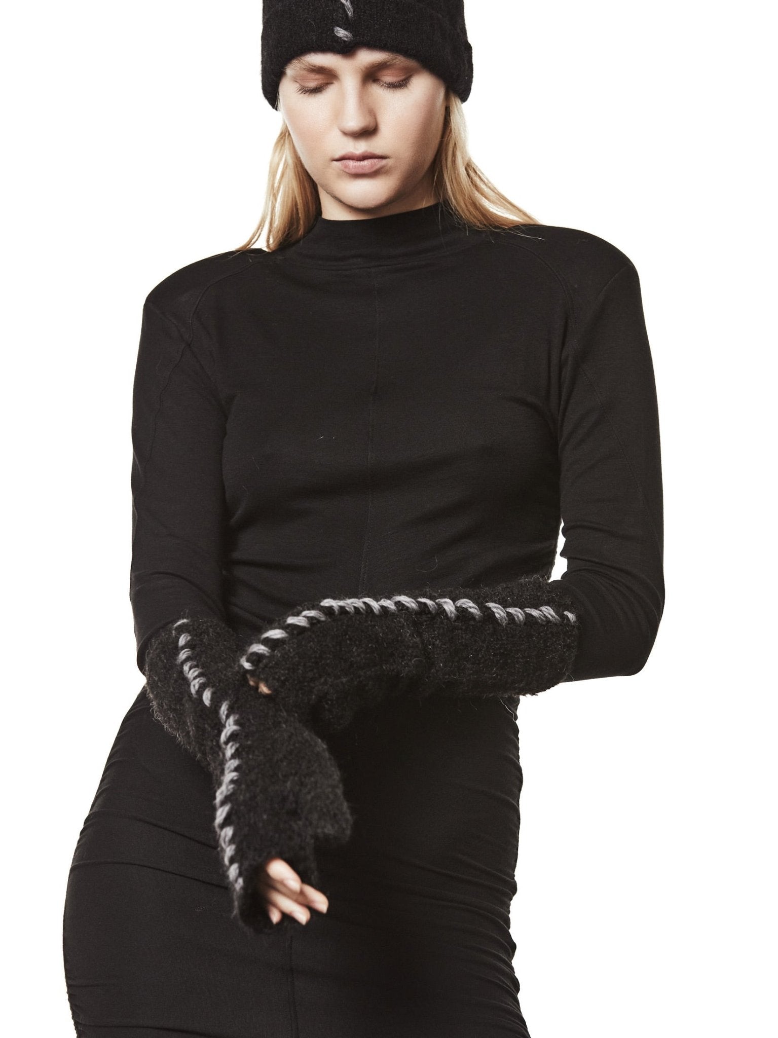 GLOVES - by THOM KROM