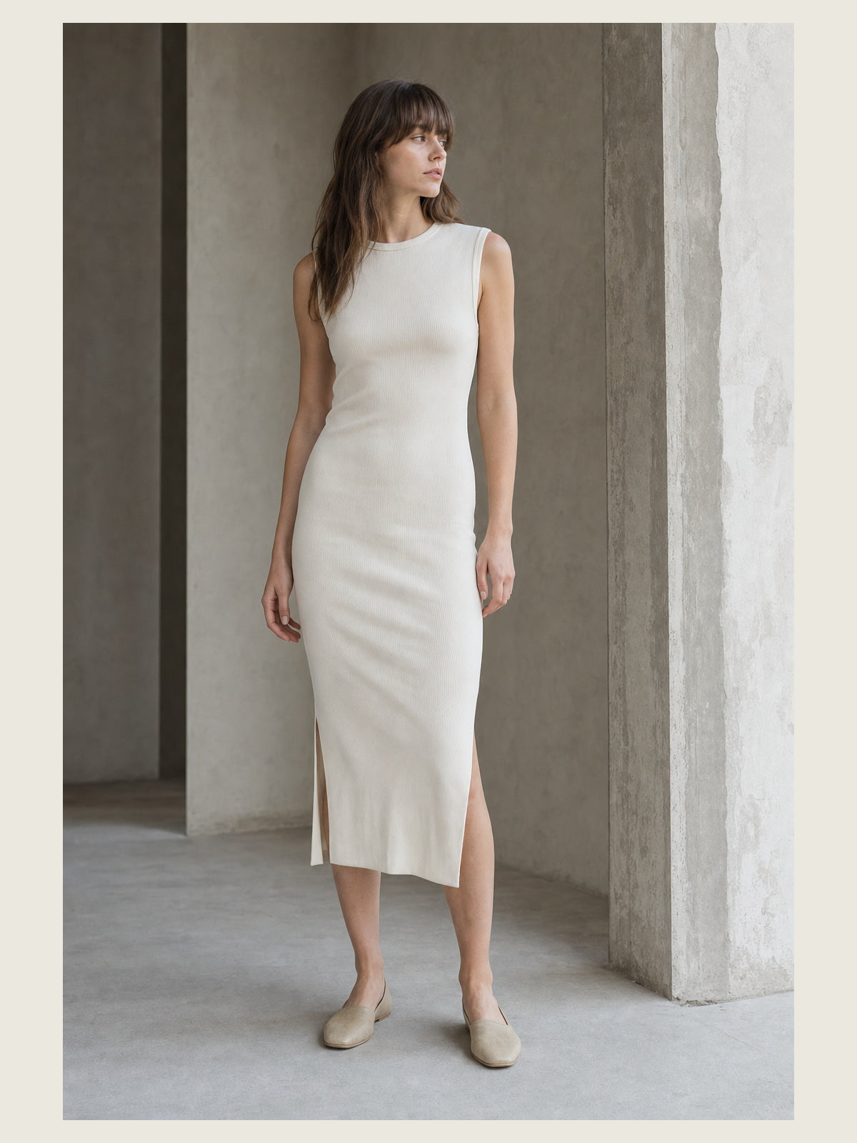 תמונת אווירה עריכתית של INN7 עבור DRESS — THOM KROM
