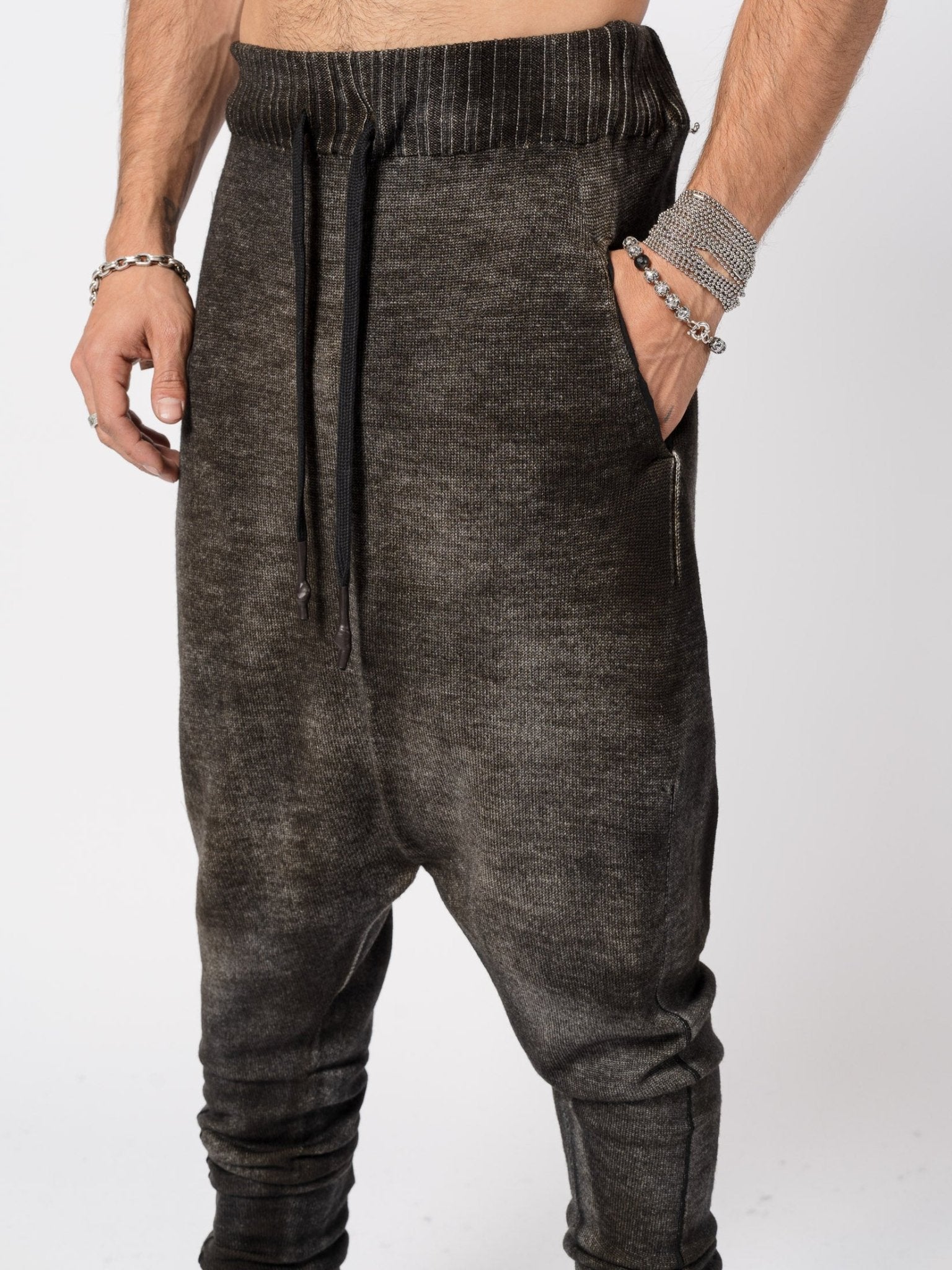 Low Crotch Wool Knit Pants - by MD75