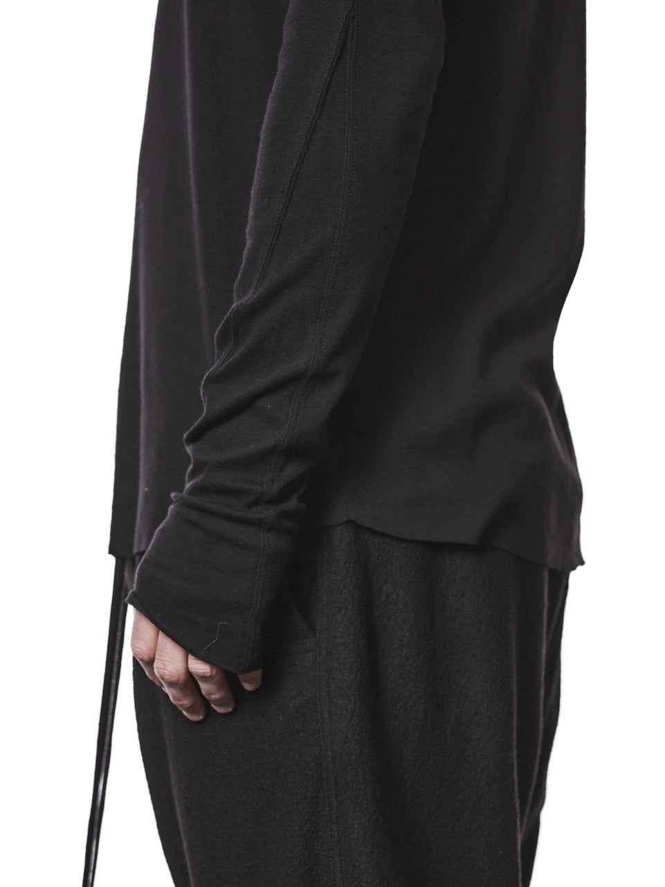 Round Neck Longsleeve T-Shirt - by THOM KROM