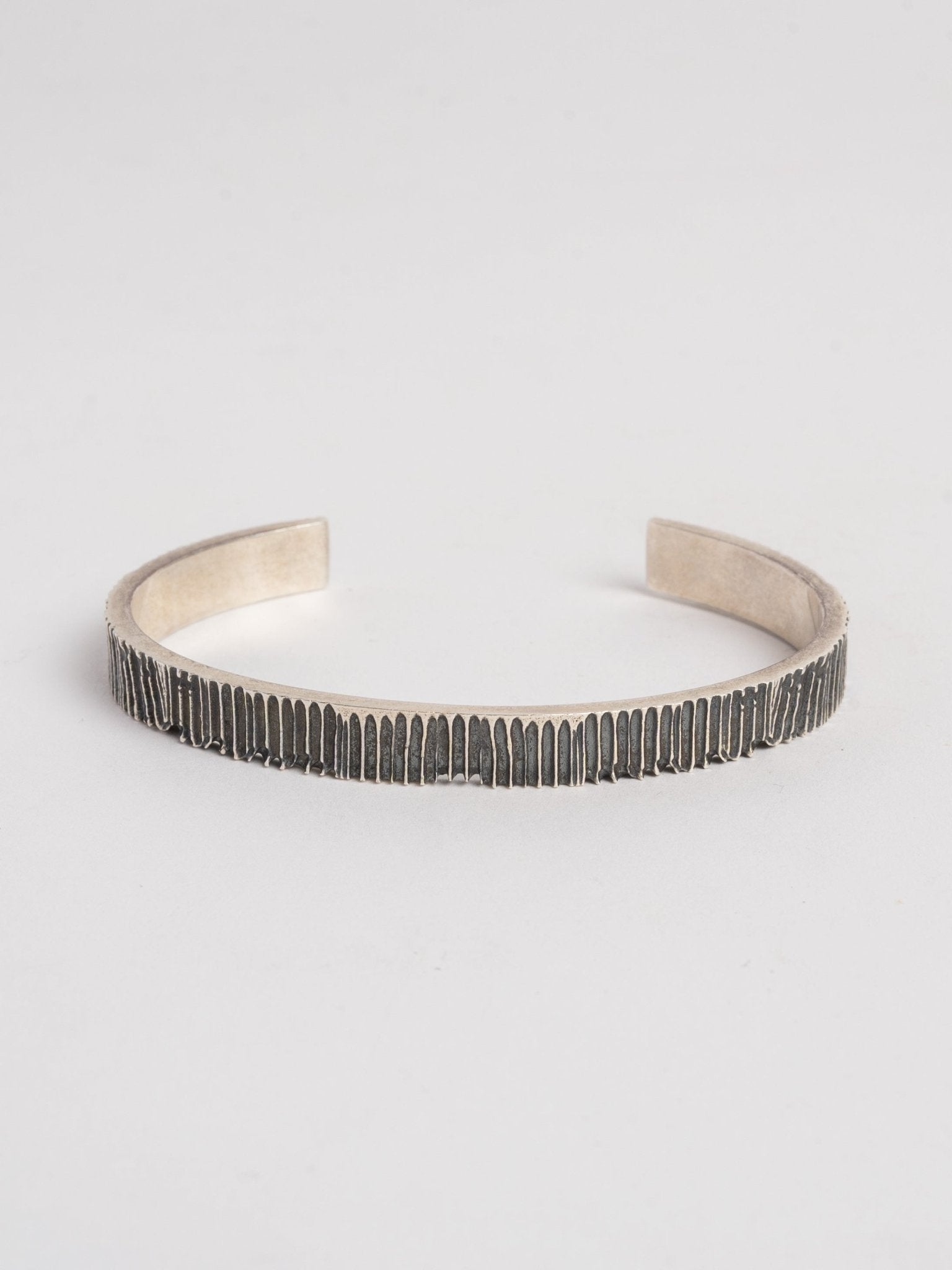 Silver Linear - Texture Cuff - by AITO