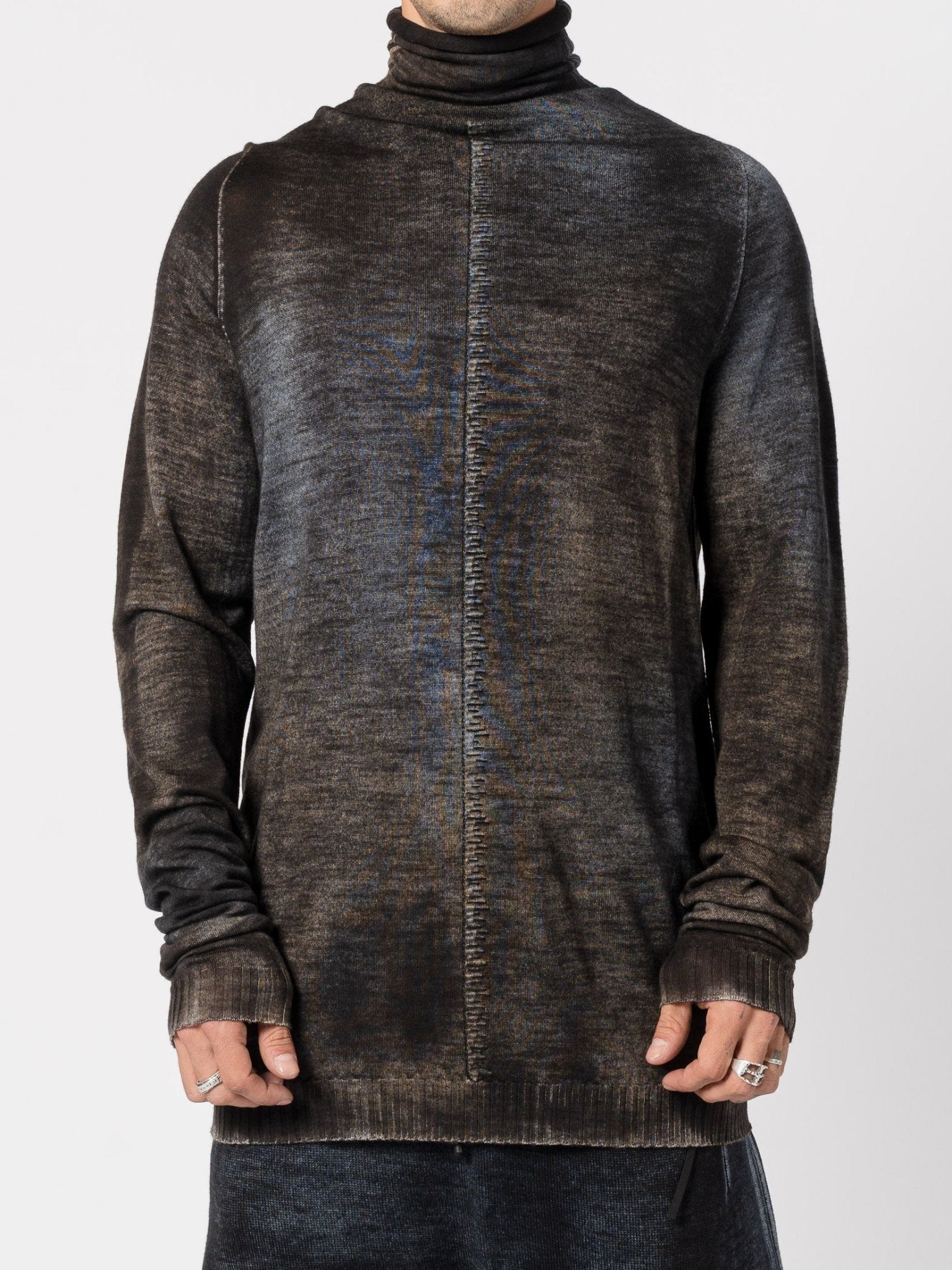 Spray - Finished Light Wool Turtleneck - by MD75