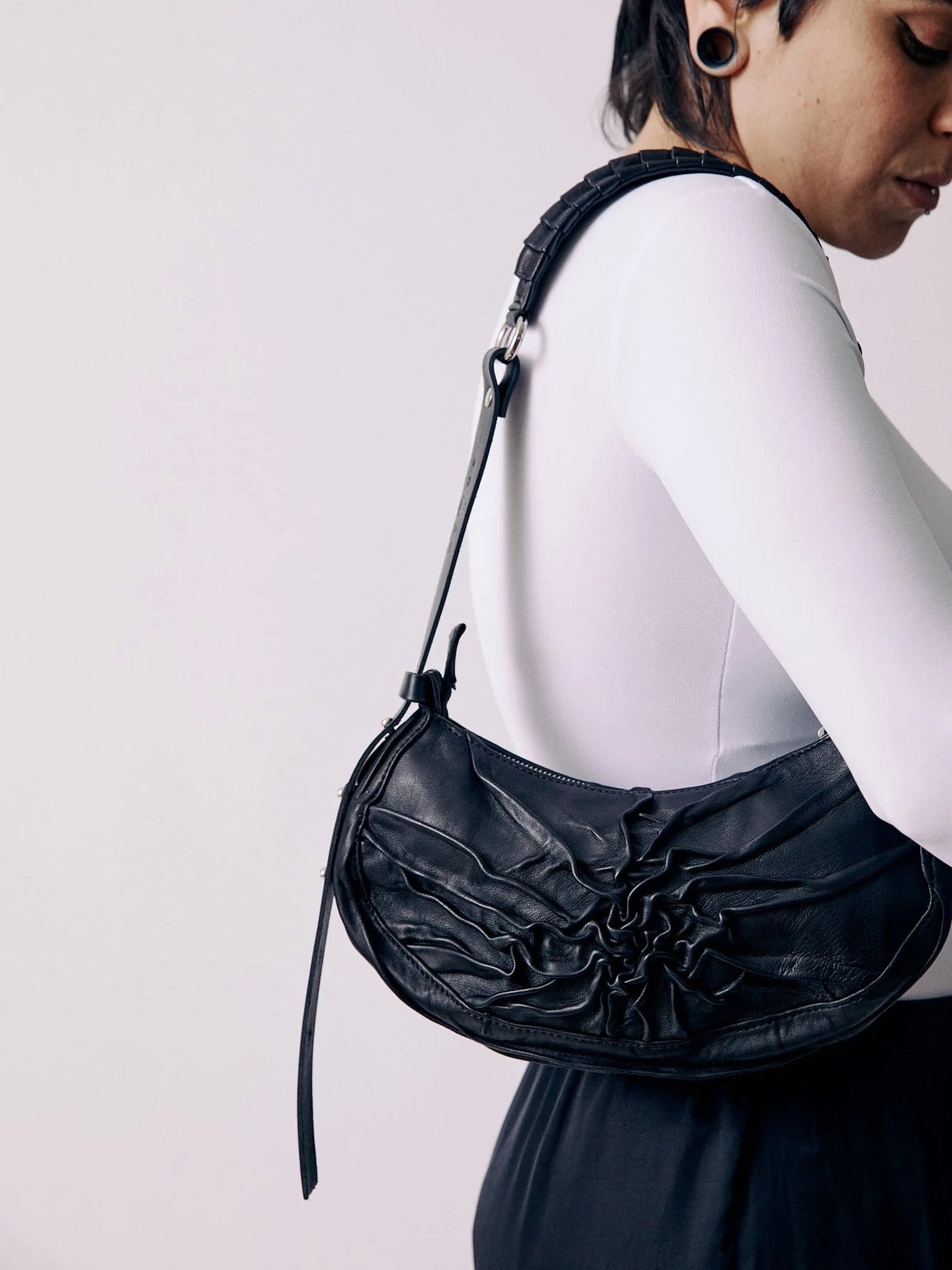 NOAM AOR Handbag – worn on shoulder