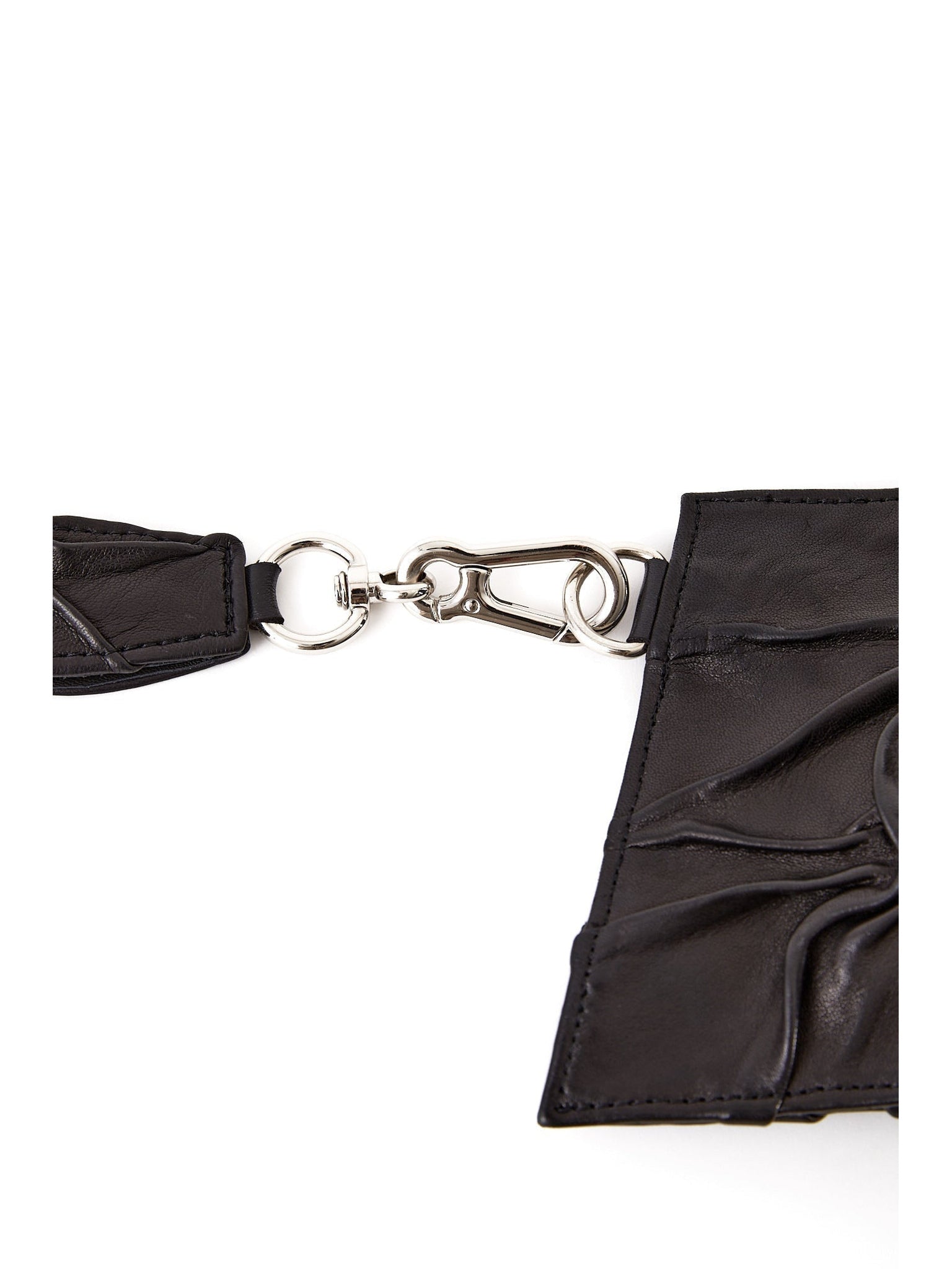 NOAM Textured Clutch, clasp hardware detail close-up