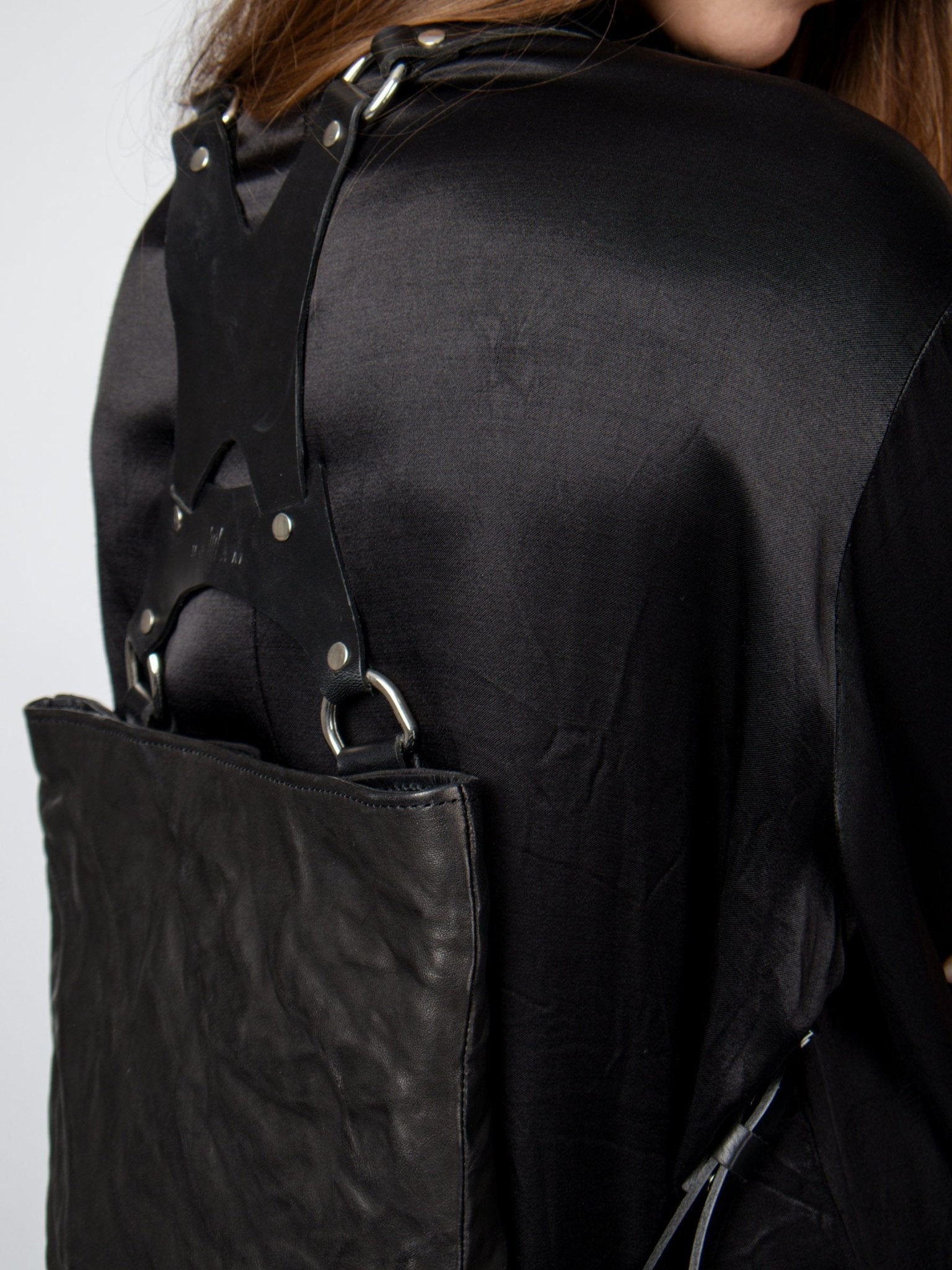 NOAM Oyster Backpack, upper back worn detail view