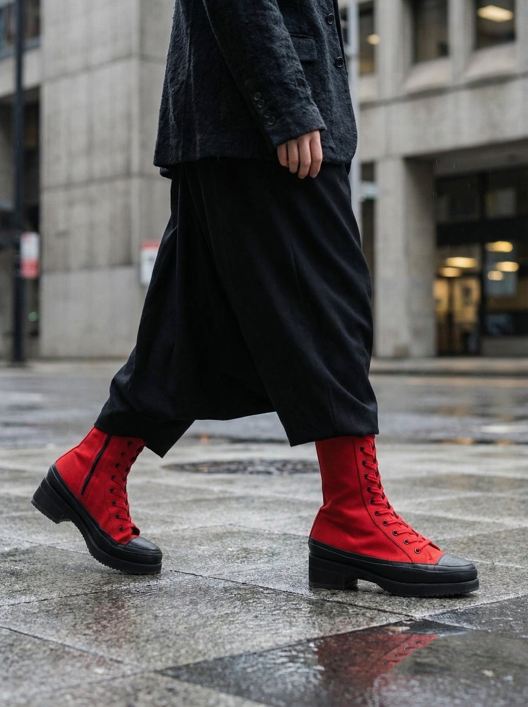 YOHJI YAMAMOTO - SNEAKERS - Street Style Shot
