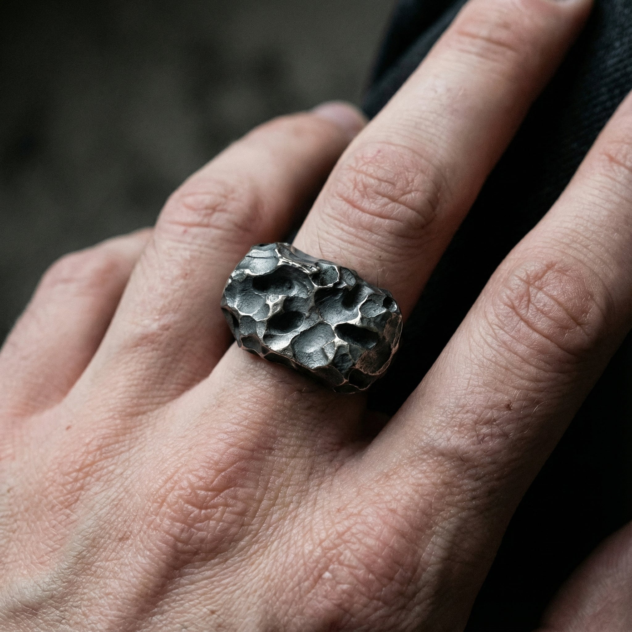 CEDAR - Sculpted Silver Ring - Macro Detail Shot