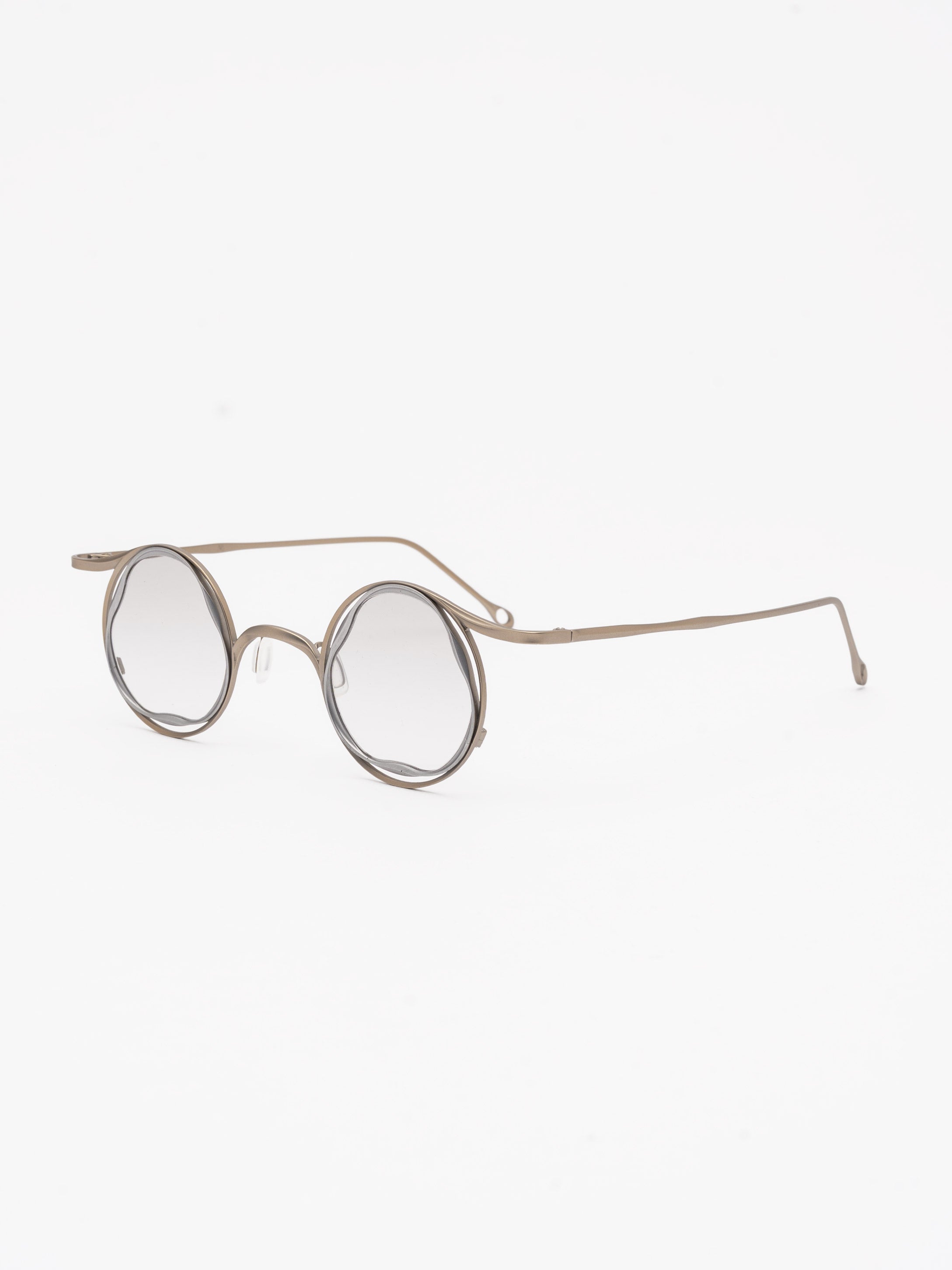 Round Titanium Frame Eyewear