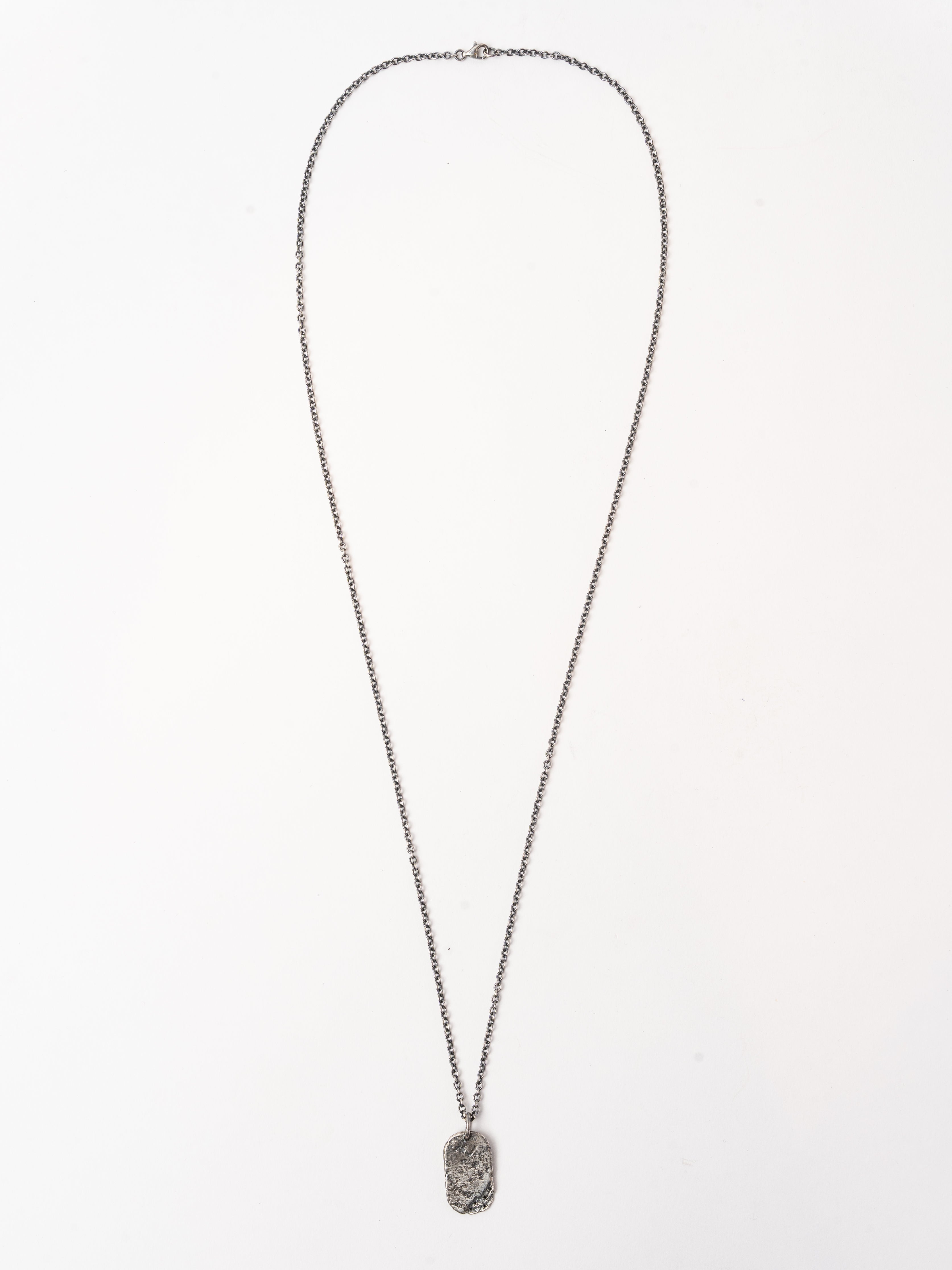 Tag Necklace with Black Diamonds - INN7