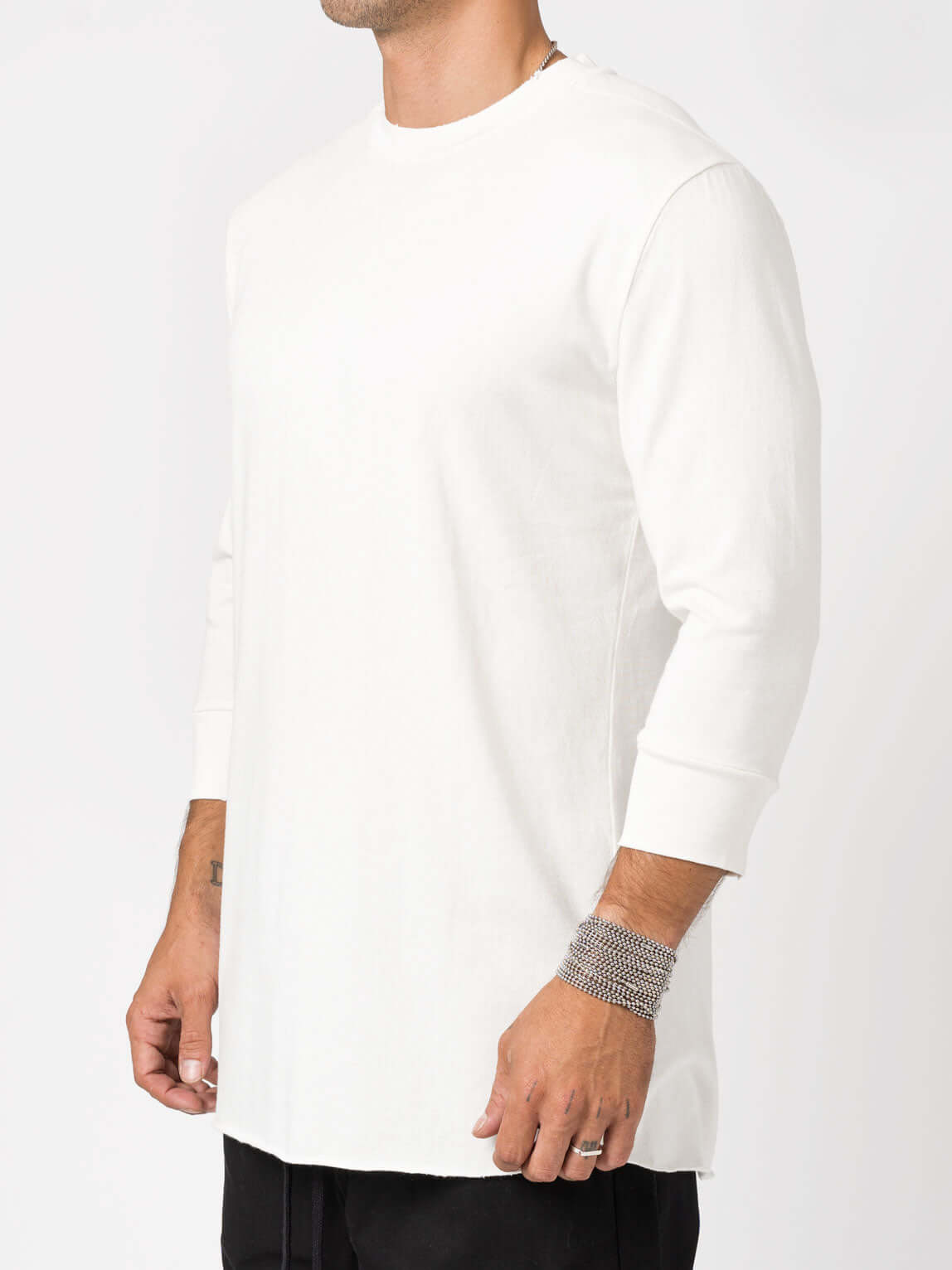 Raw cut hem T shirt