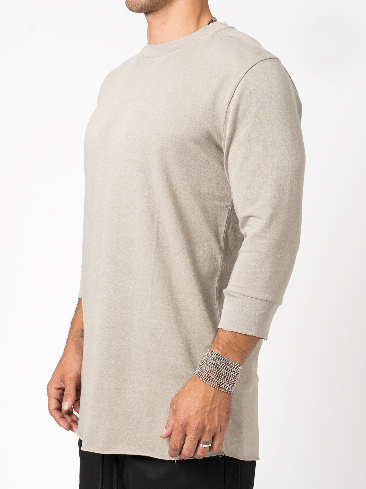 Raw cut hem T shirt