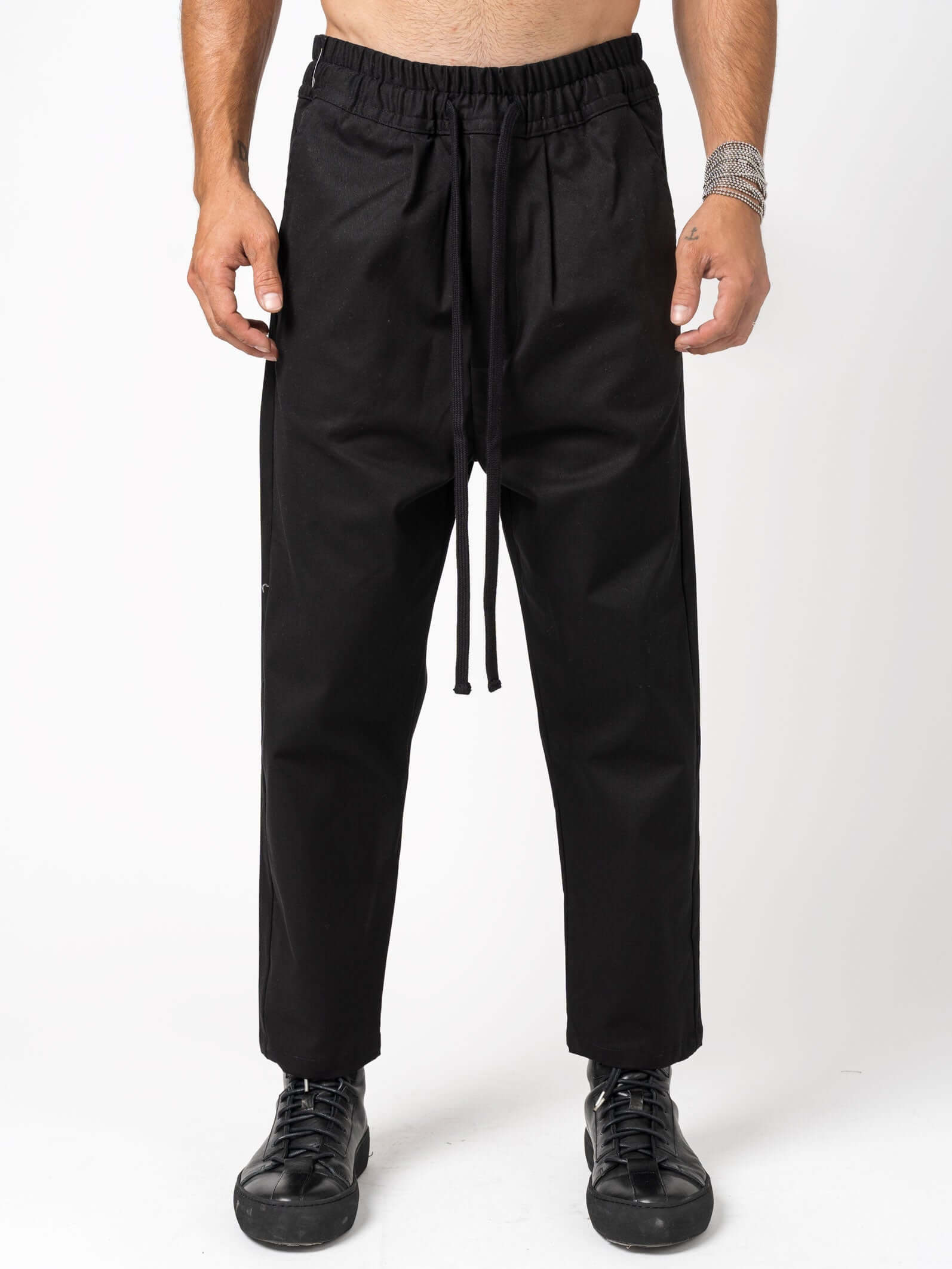 Woven cropped leg trousers