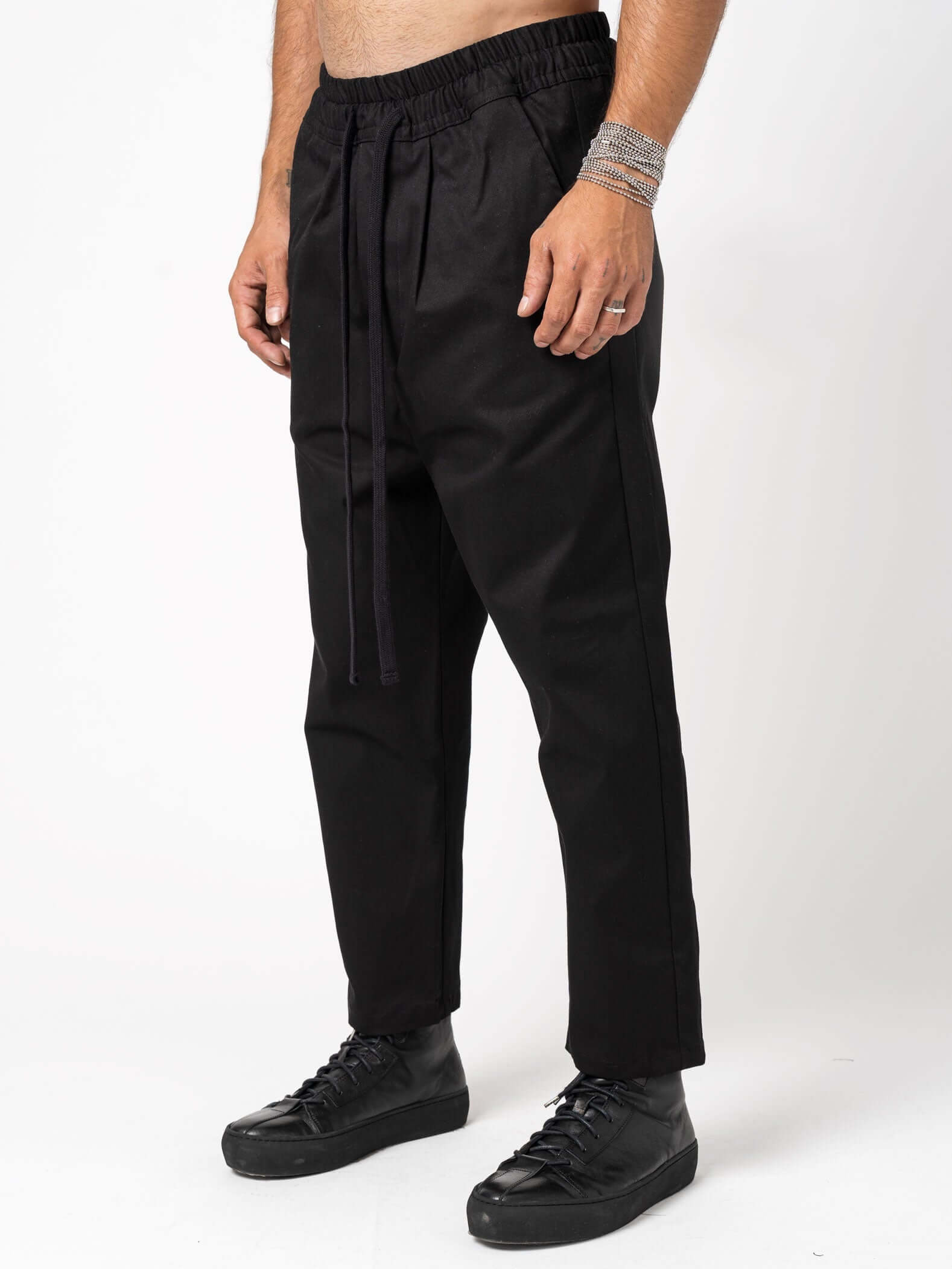 Woven cropped leg trousers