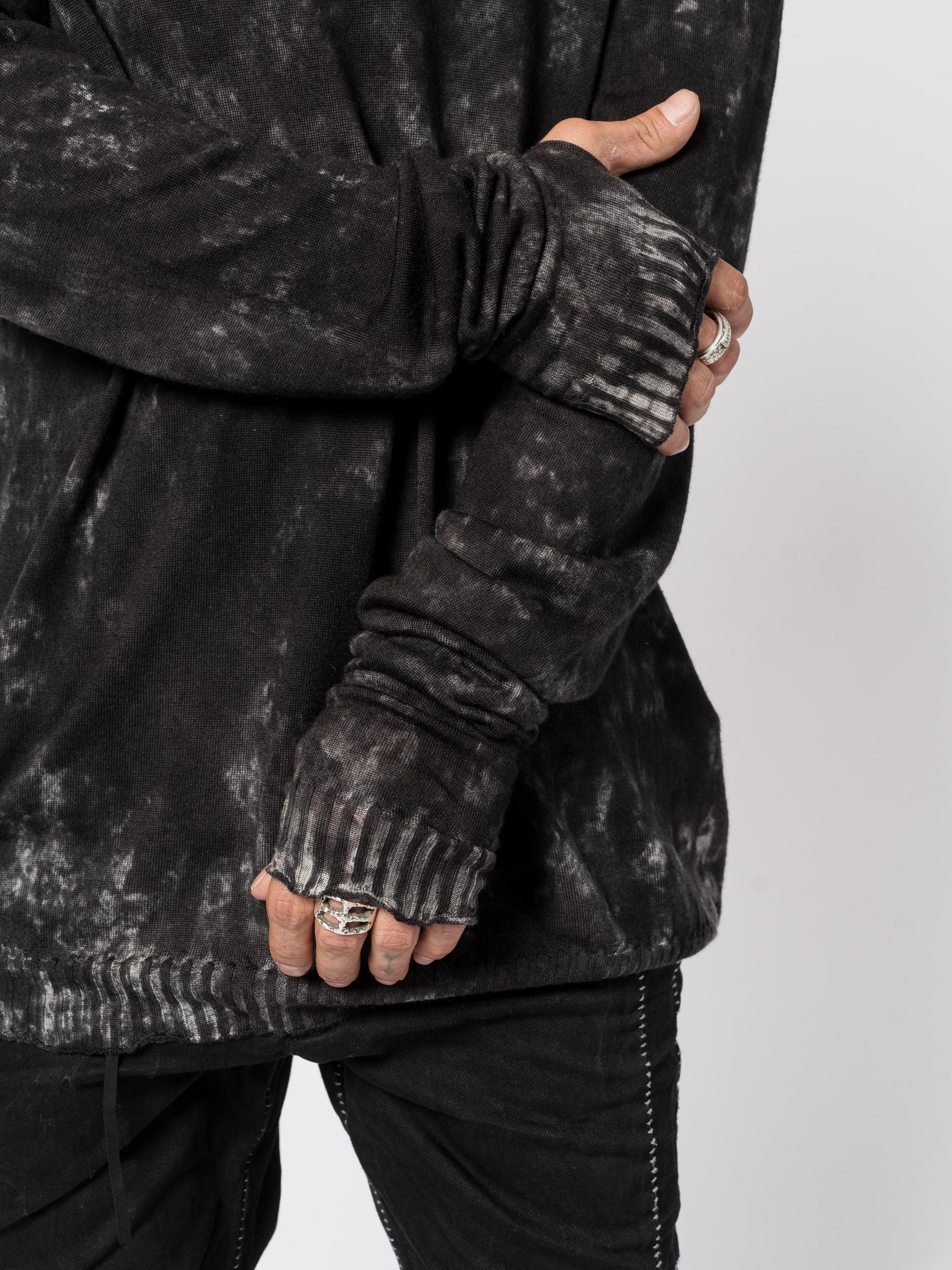 Wool Knit with Destroy Embroidery