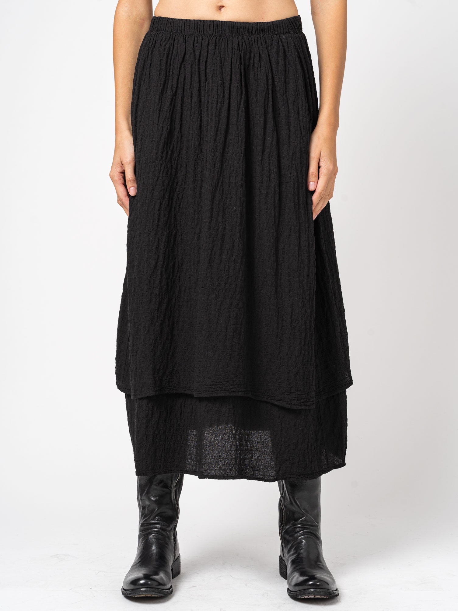 Two-layer skirt with elastic waist