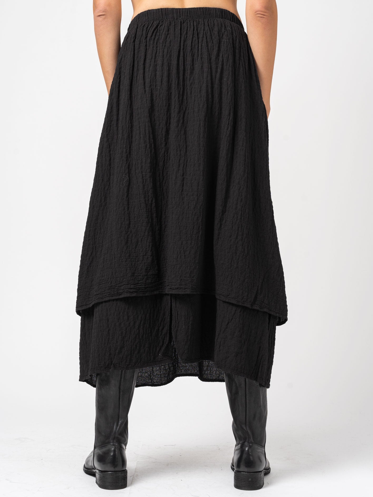 Two-layer skirt with elastic waist